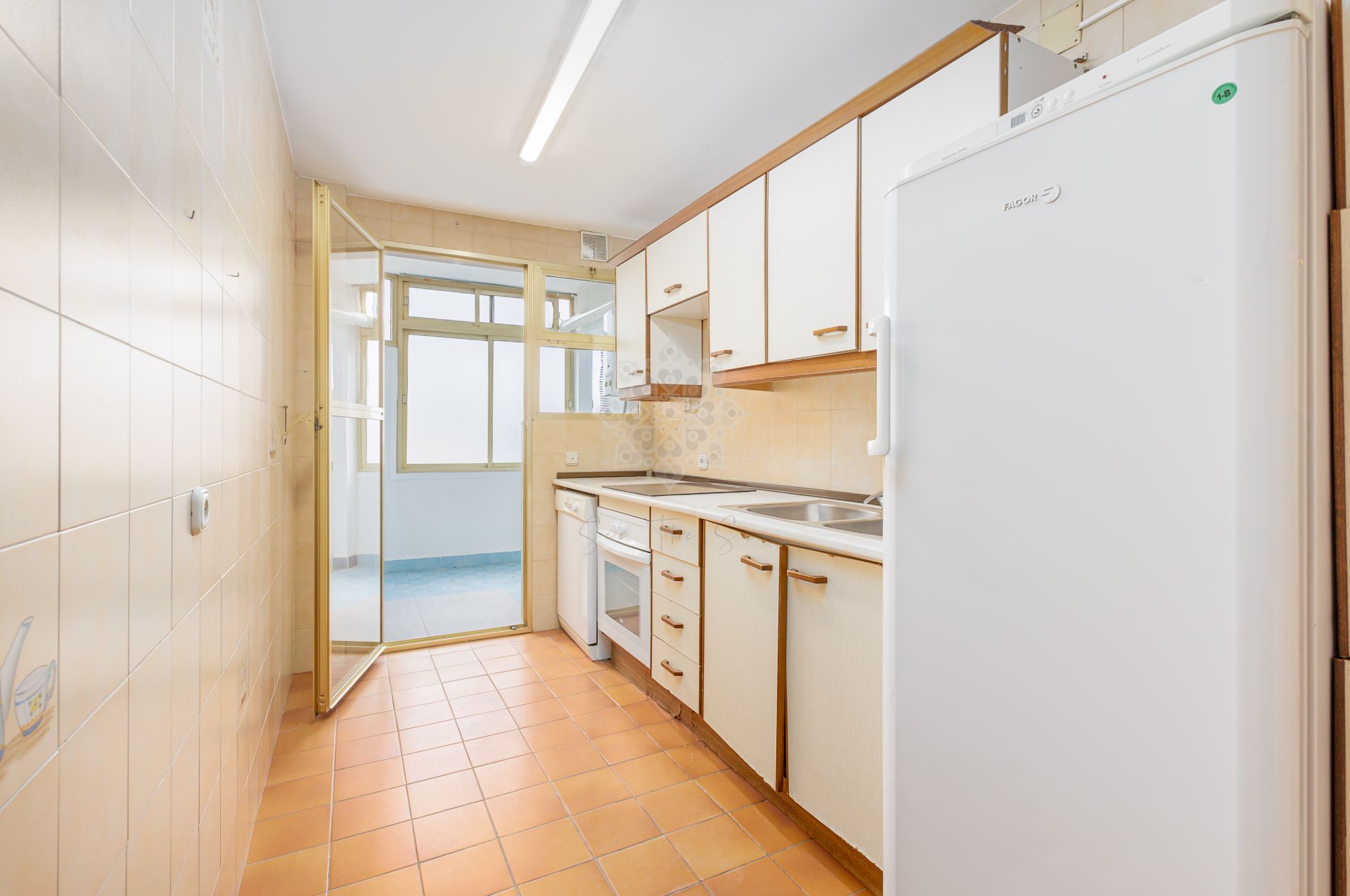 Apartment in Fuengirola Centro, Fuengirola