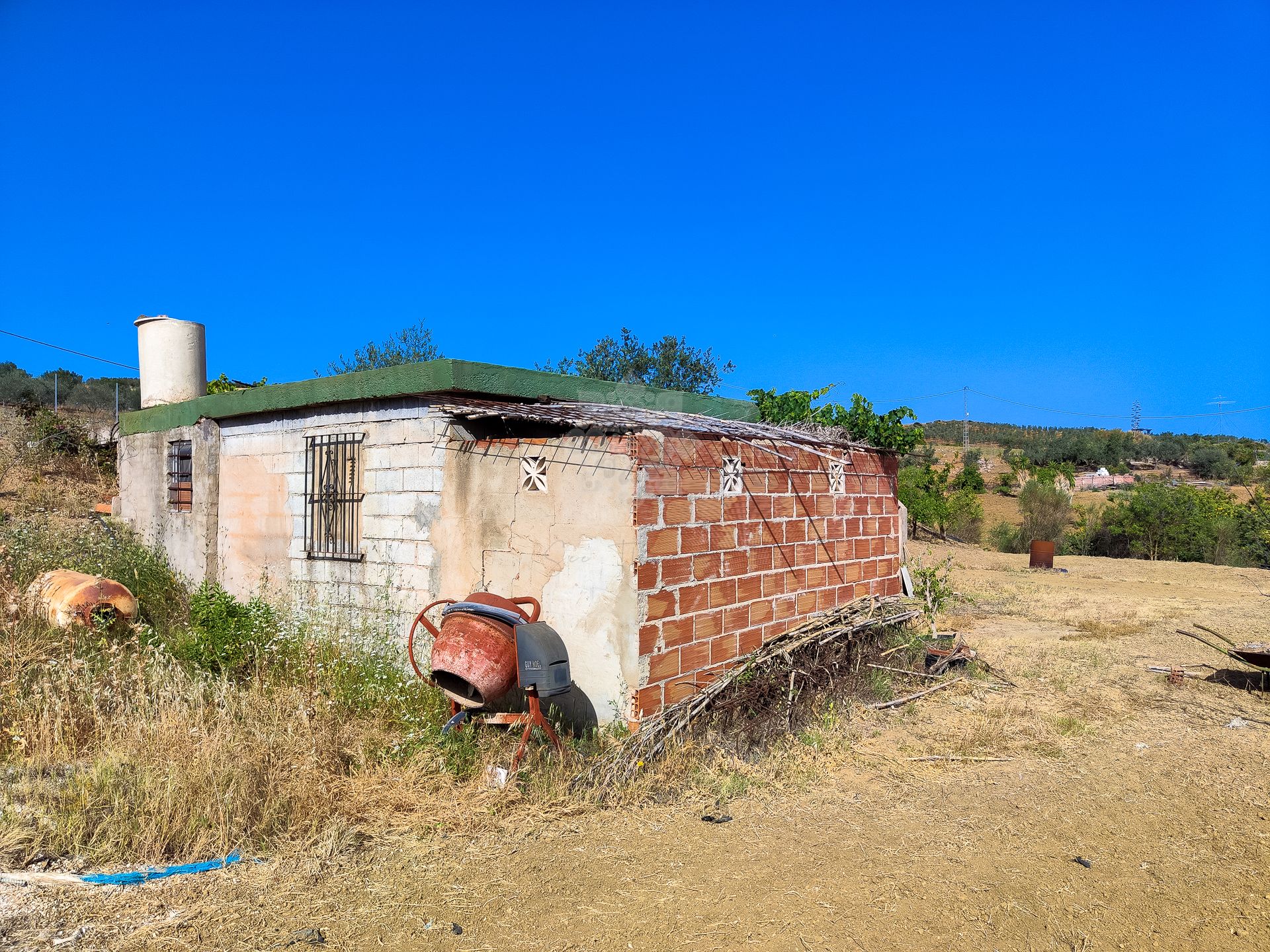 Plot in Coin Centro, Coin