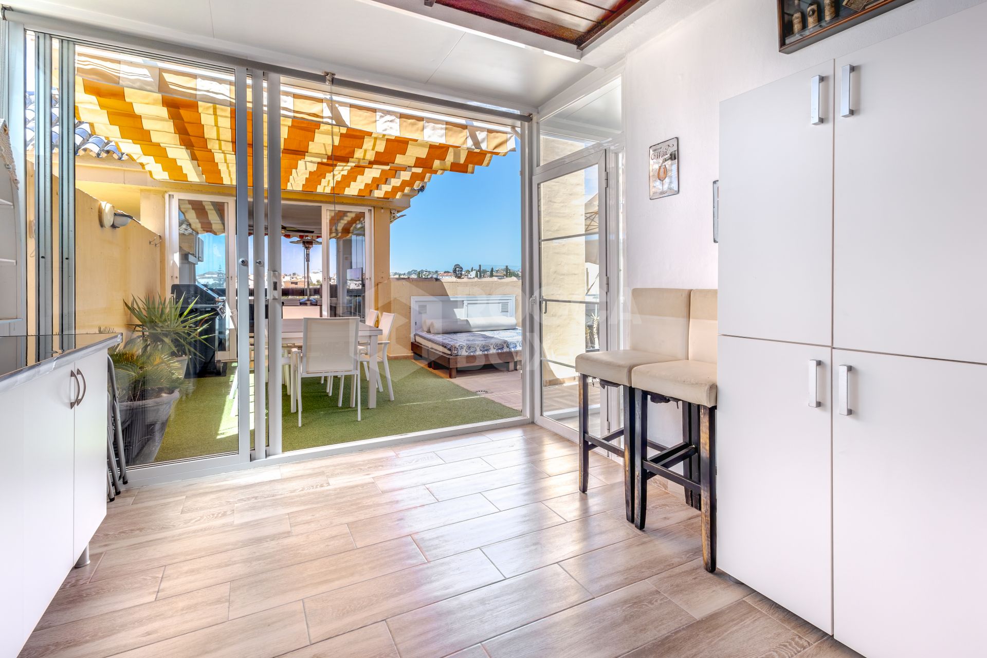 DUPLEX PENTHOUSE WITH LARGE TERRACE