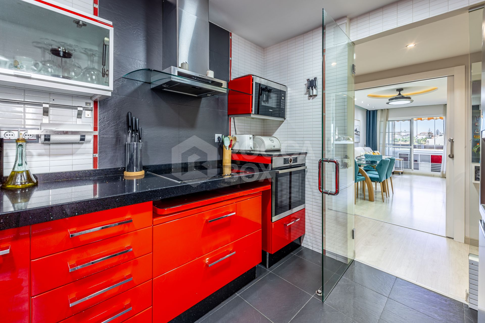 DUPLEX PENTHOUSE WITH LARGE TERRACE