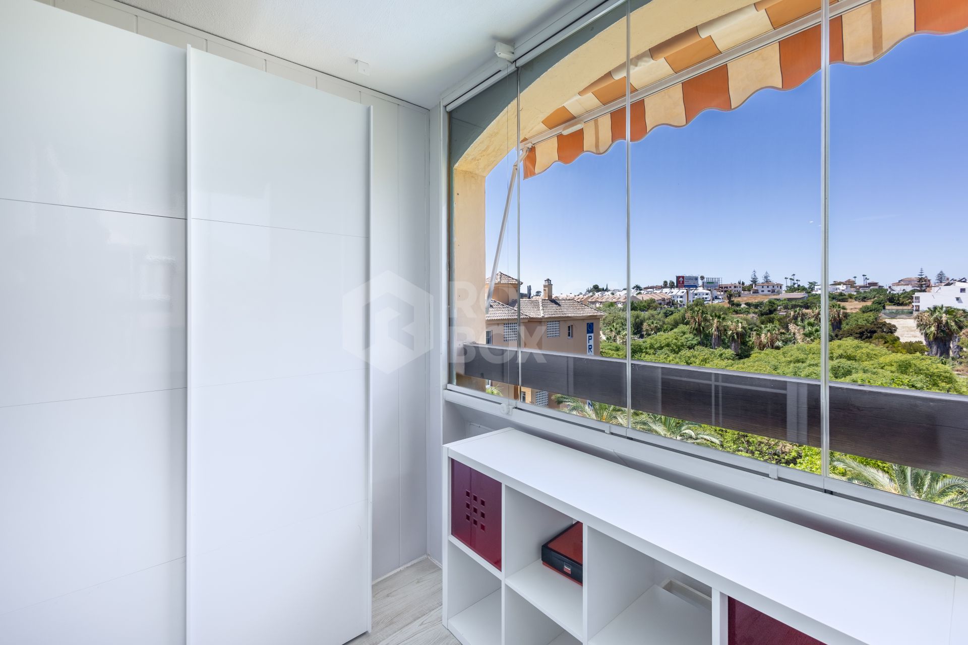 DUPLEX PENTHOUSE WITH LARGE TERRACE