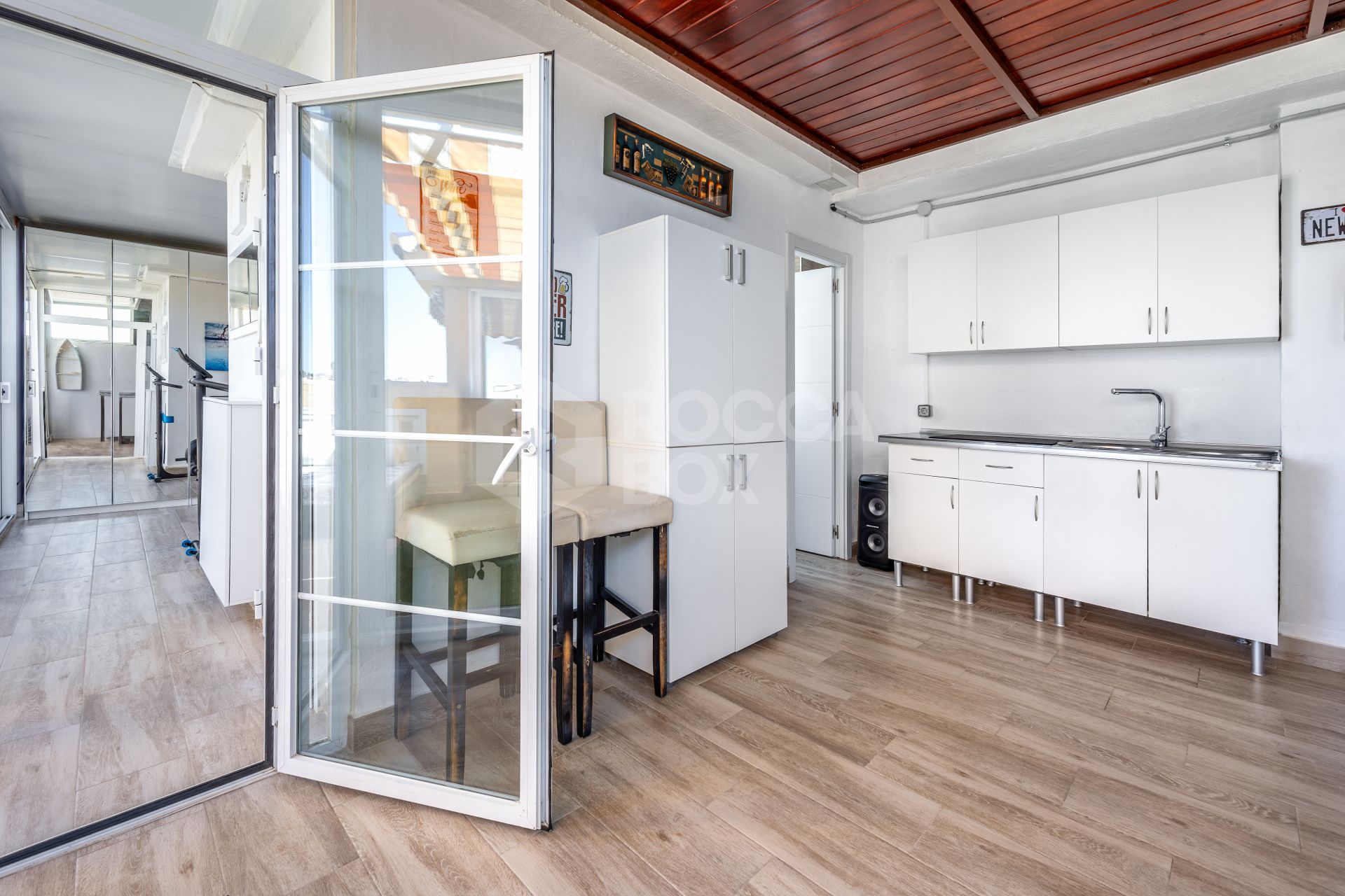 DUPLEX PENTHOUSE WITH LARGE TERRACE