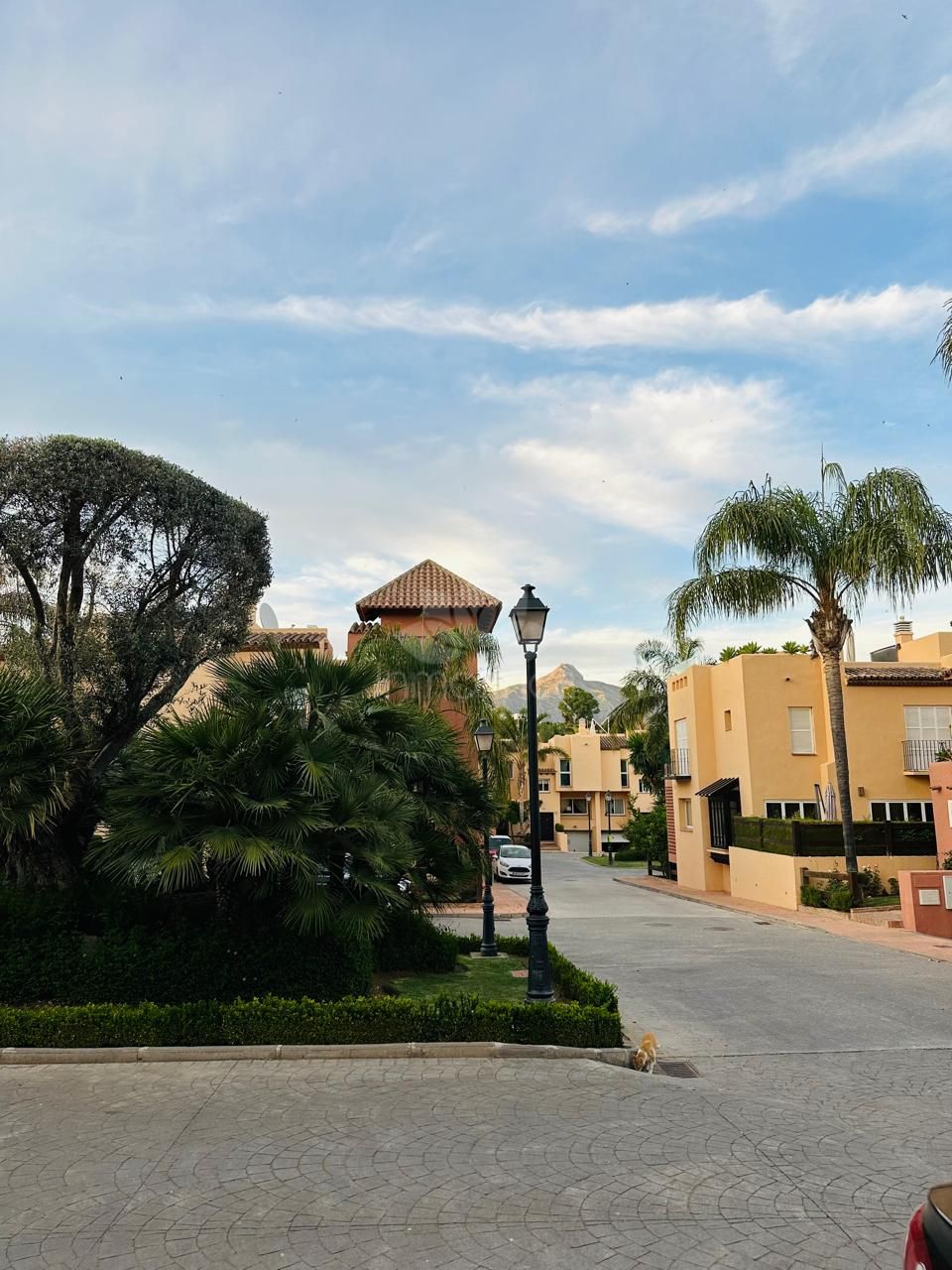 Town House in Condes de Iza, Marbella