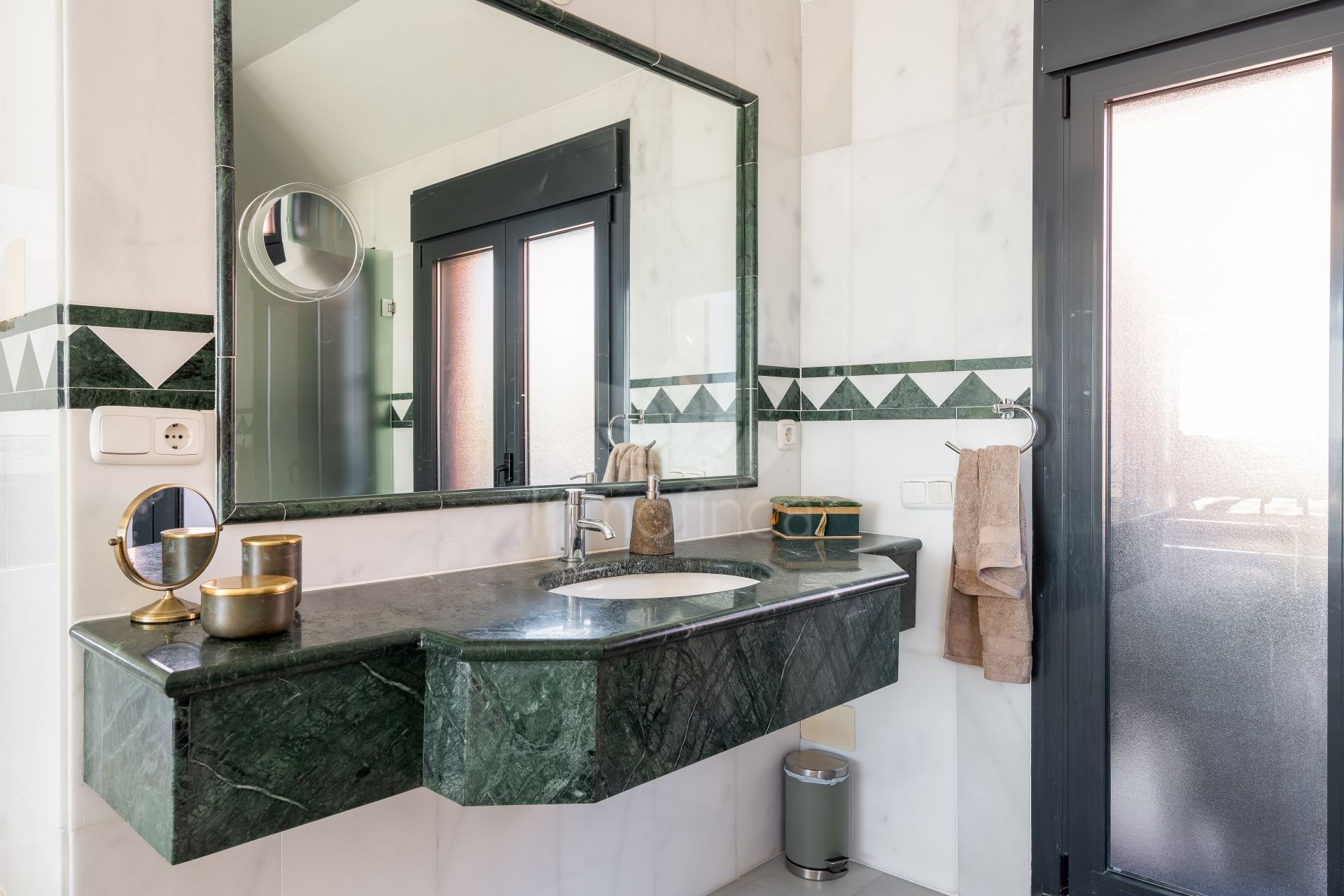 Duplex Penthouse in Calahonda, Mijas Costa