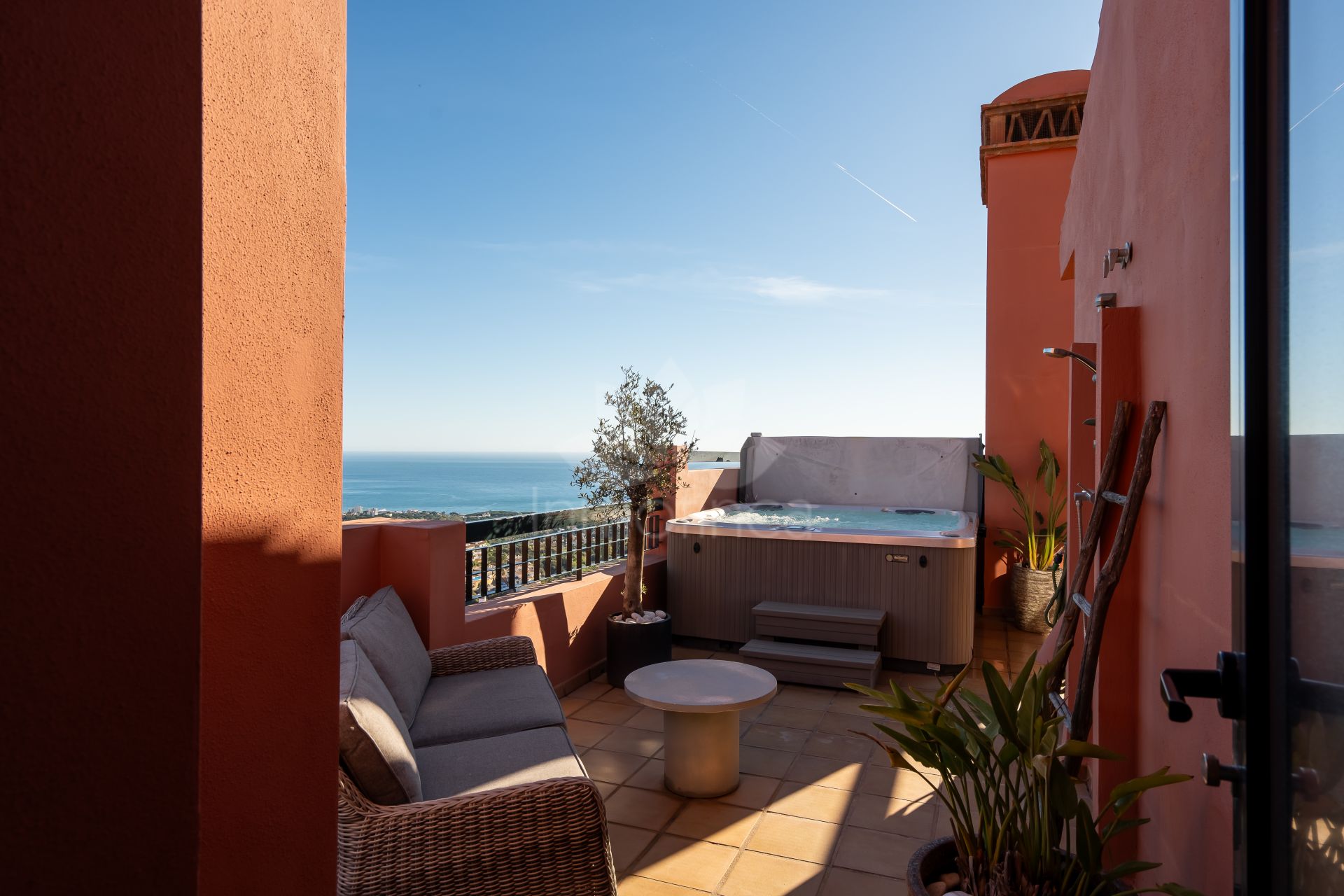 Duplex Penthouse in Calahonda, Mijas Costa