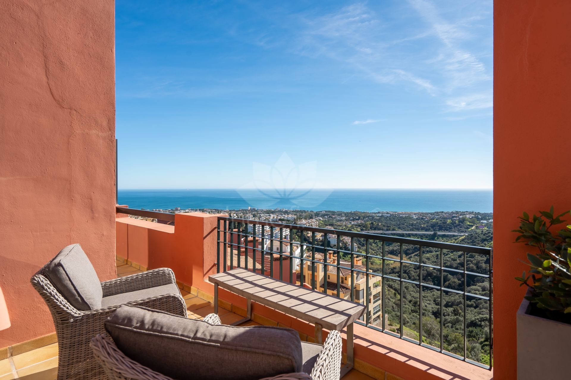 Duplex Penthouse in Calahonda, Mijas Costa