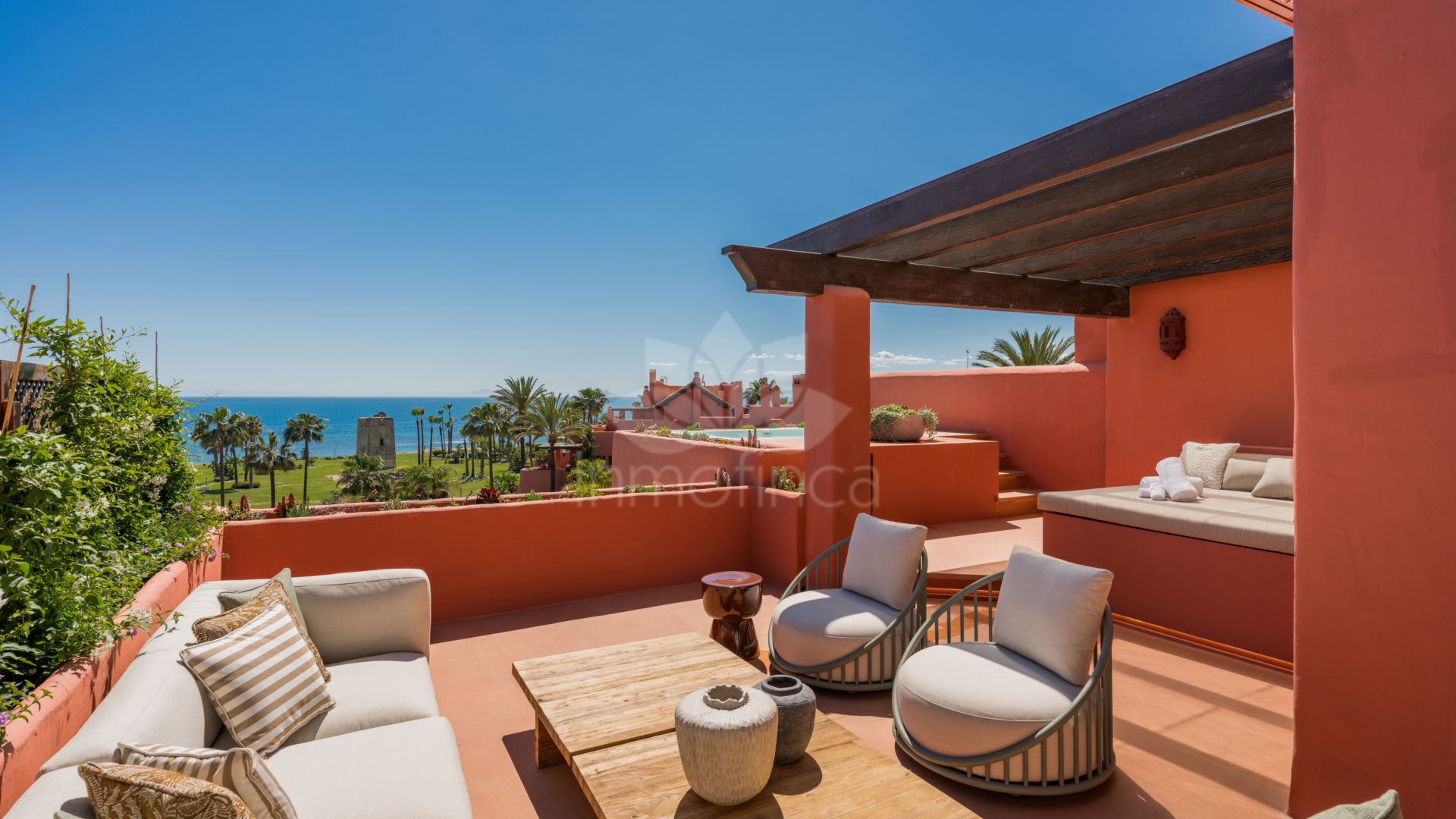 Atico Duplex en Torre Bermeja, Estepona