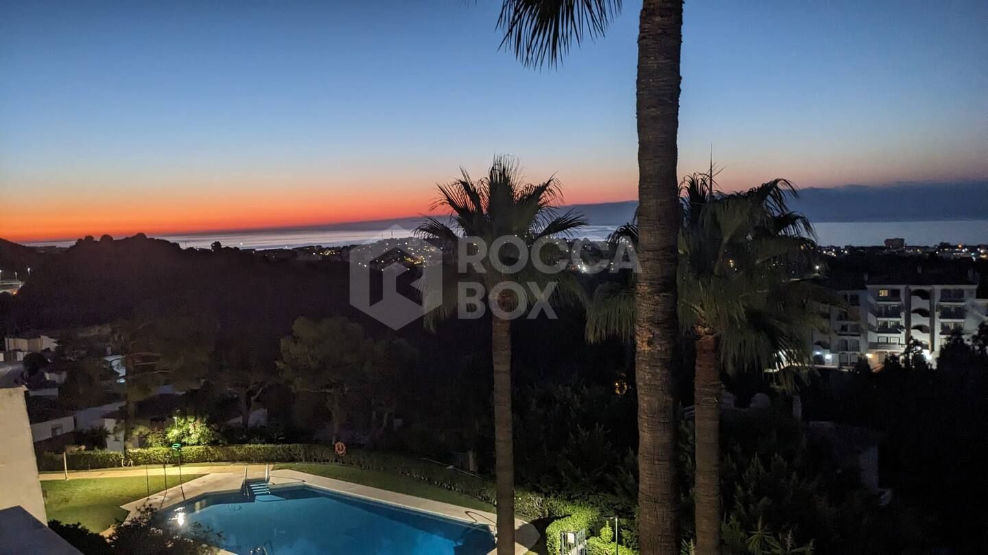 Duplex Penthouse for sale in Sitio de Calahonda, Mijas Costa