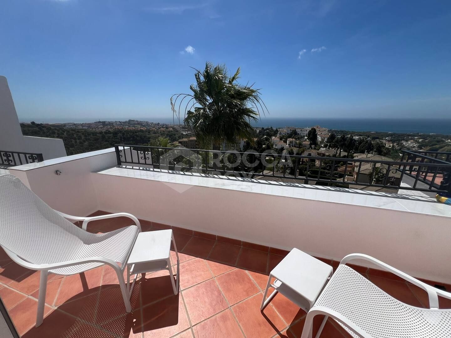 Duplex Penthouse for sale in Sitio de Calahonda, Mijas Costa