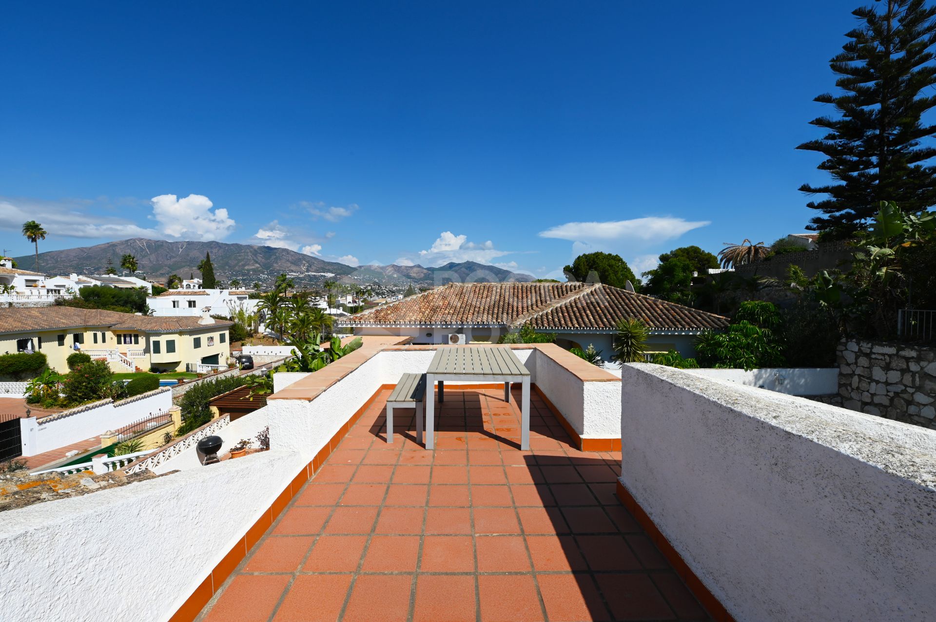 **Beautiful One-Level Villa with Private Pool – Fuengirola / Cerros del Águila**
