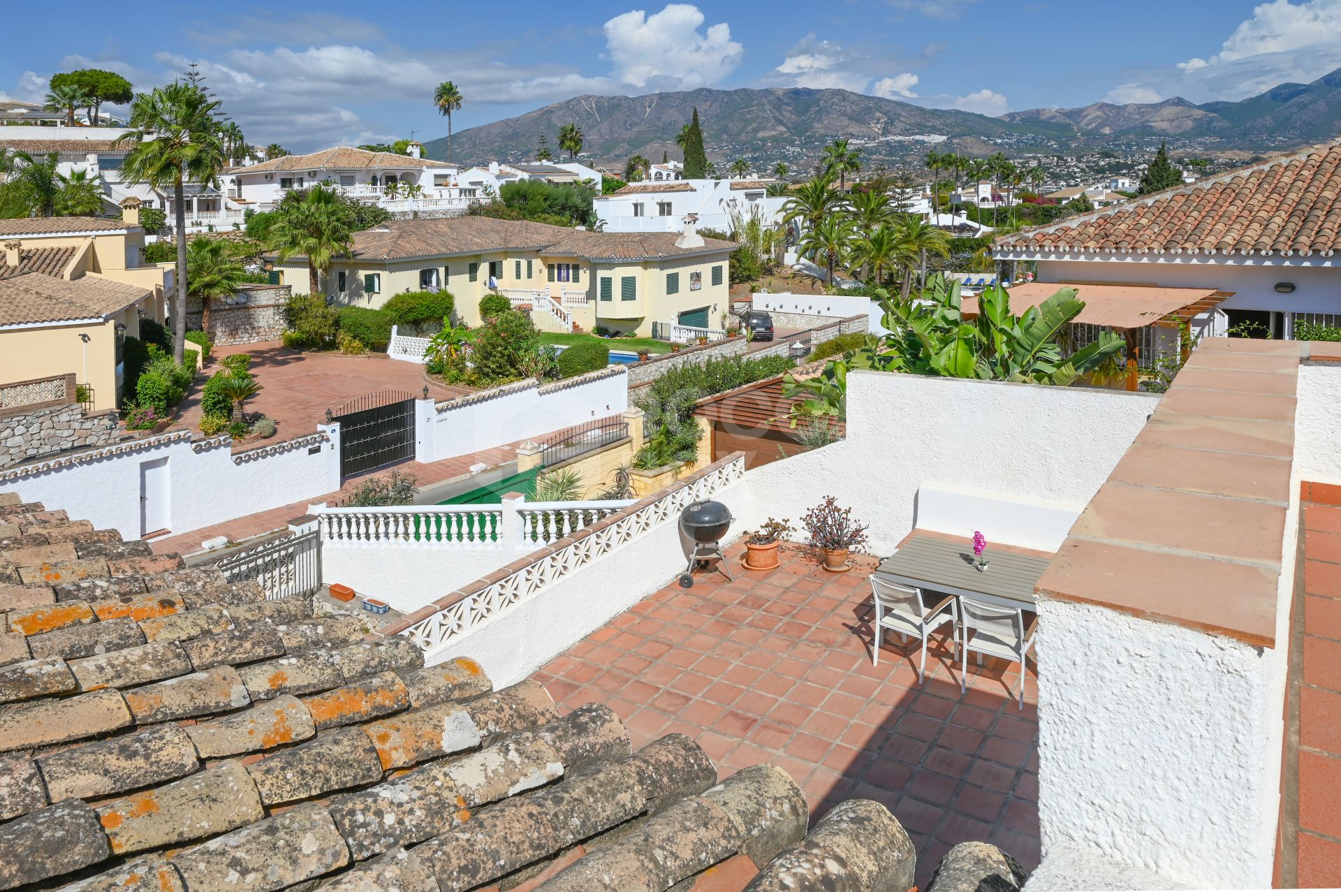 **Beautiful One-Level Villa with Private Pool – Fuengirola / Cerros del Águila**