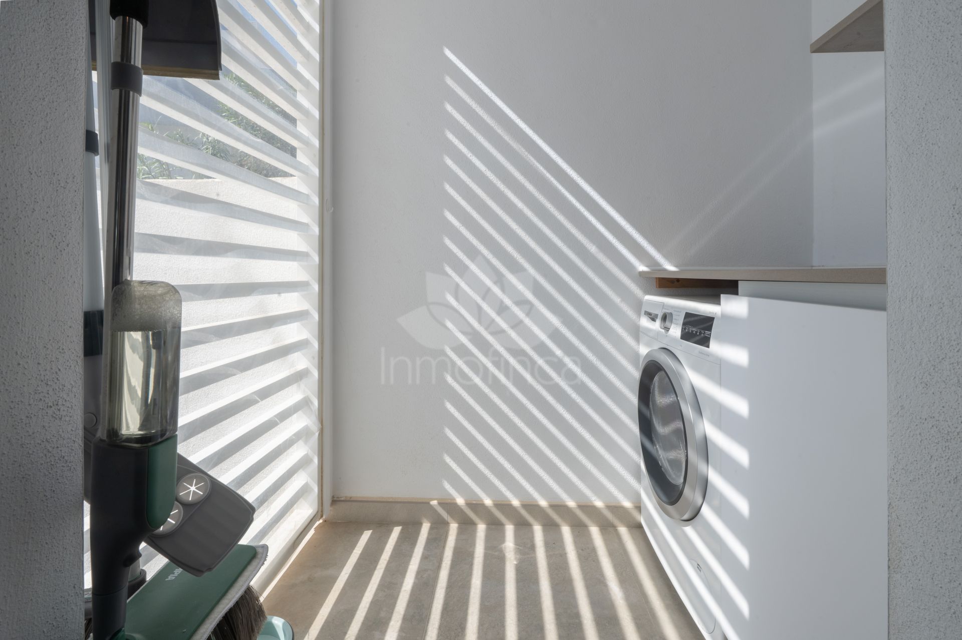 Apartamento en Las Gaviotas  - Carvajal, Fuengirola
