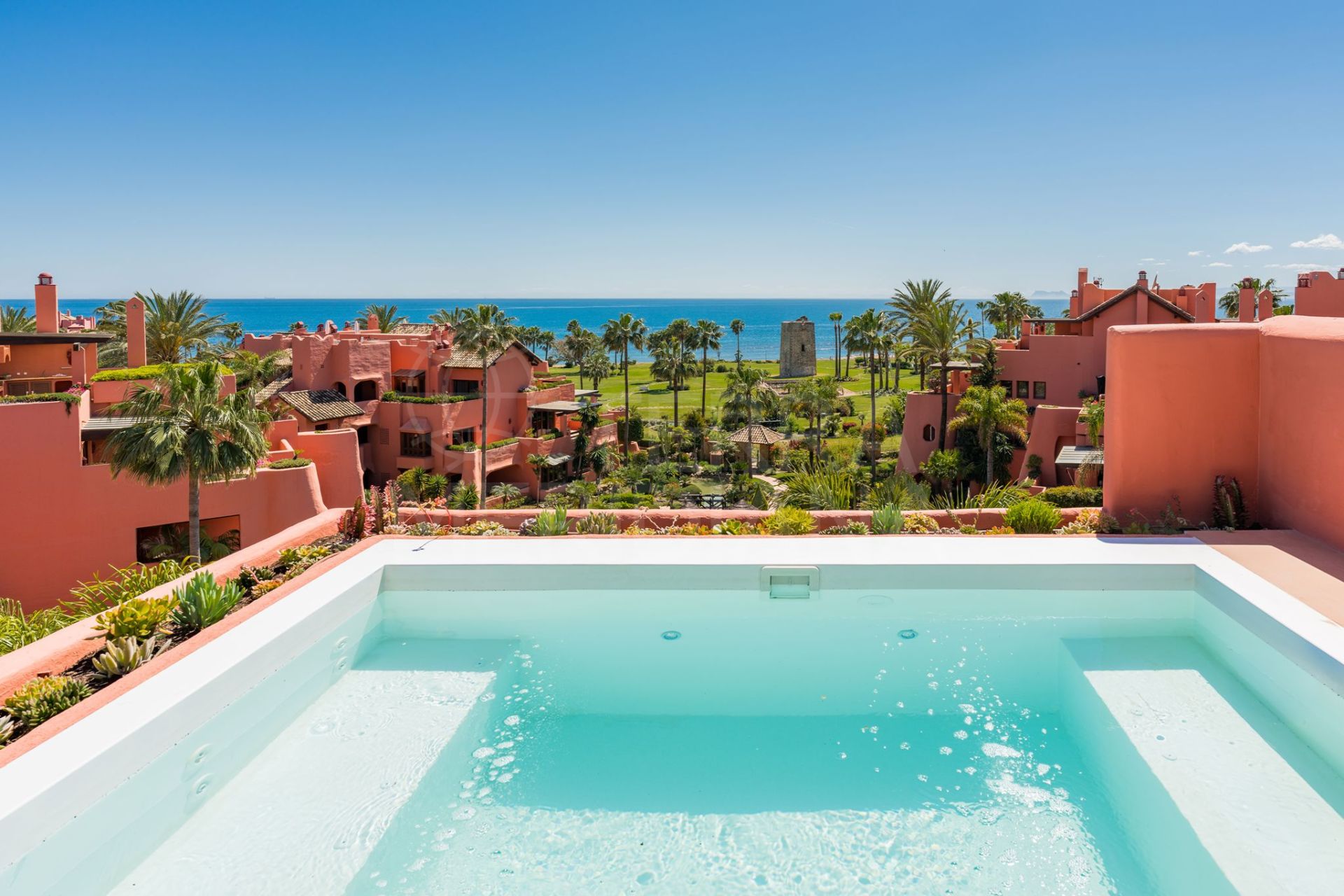 Duplex Penthouse in Estepona