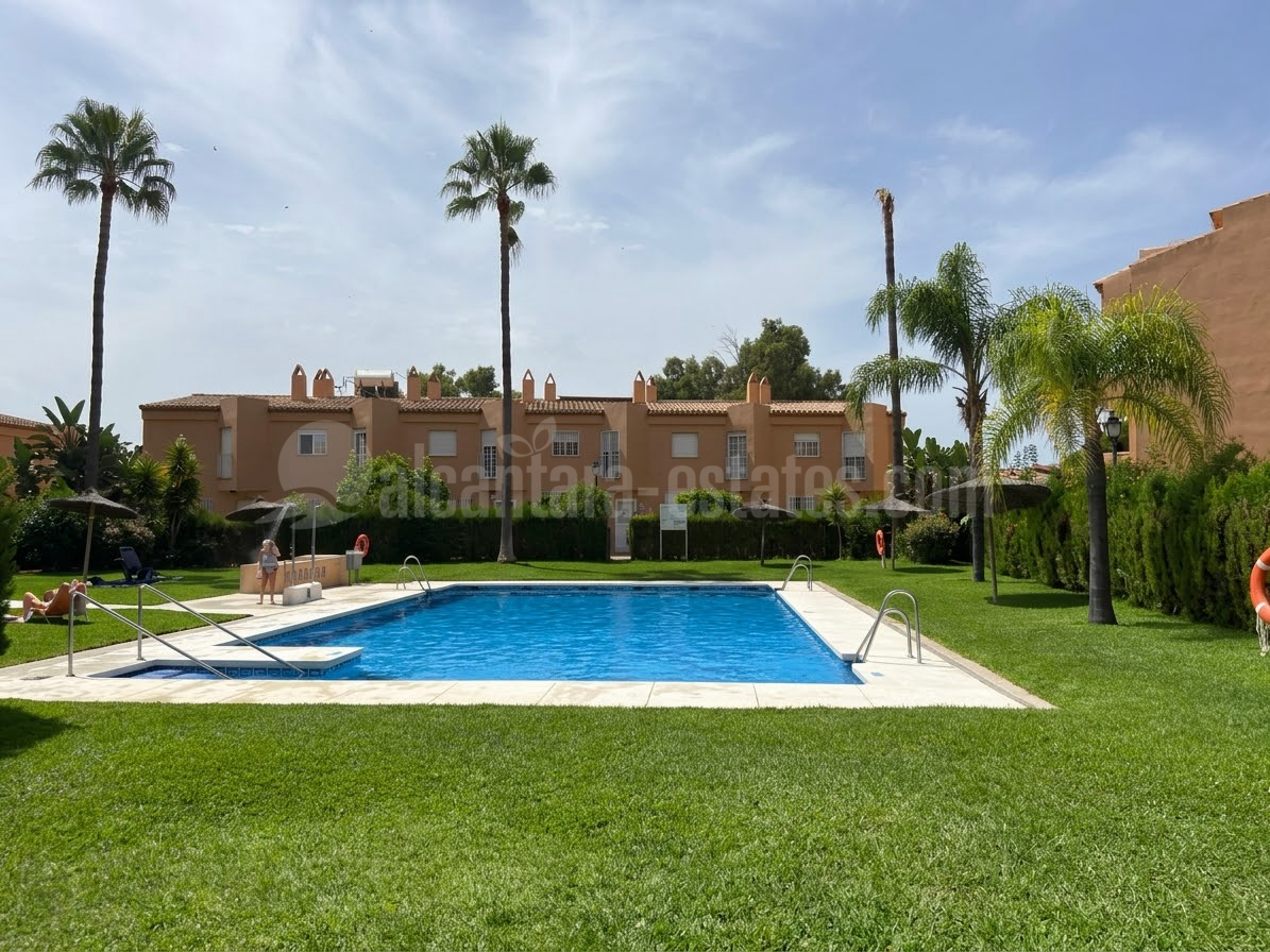 Town House in Elviria Playa, Marbella