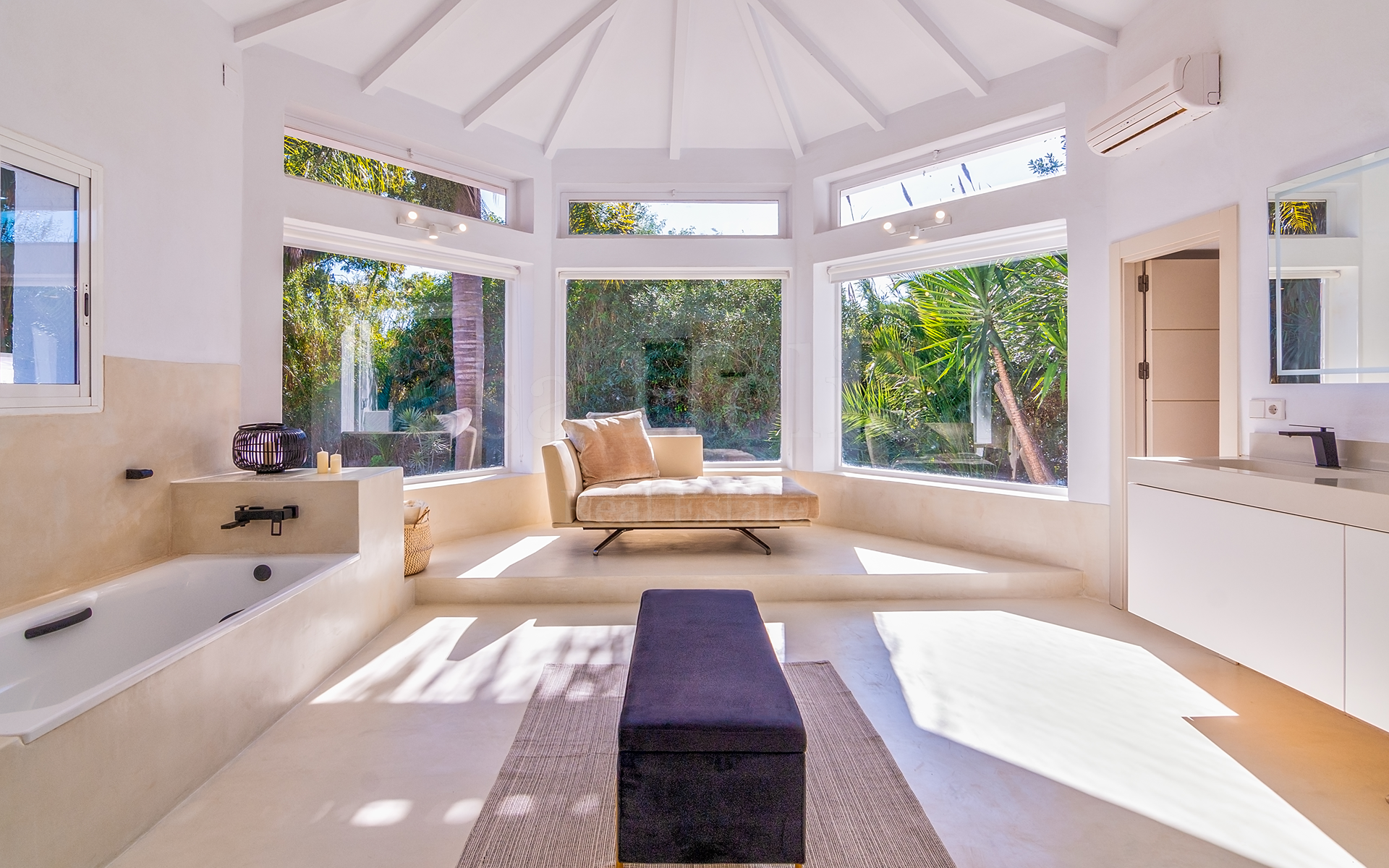 Villa in Kings & Queens, Sotogrande