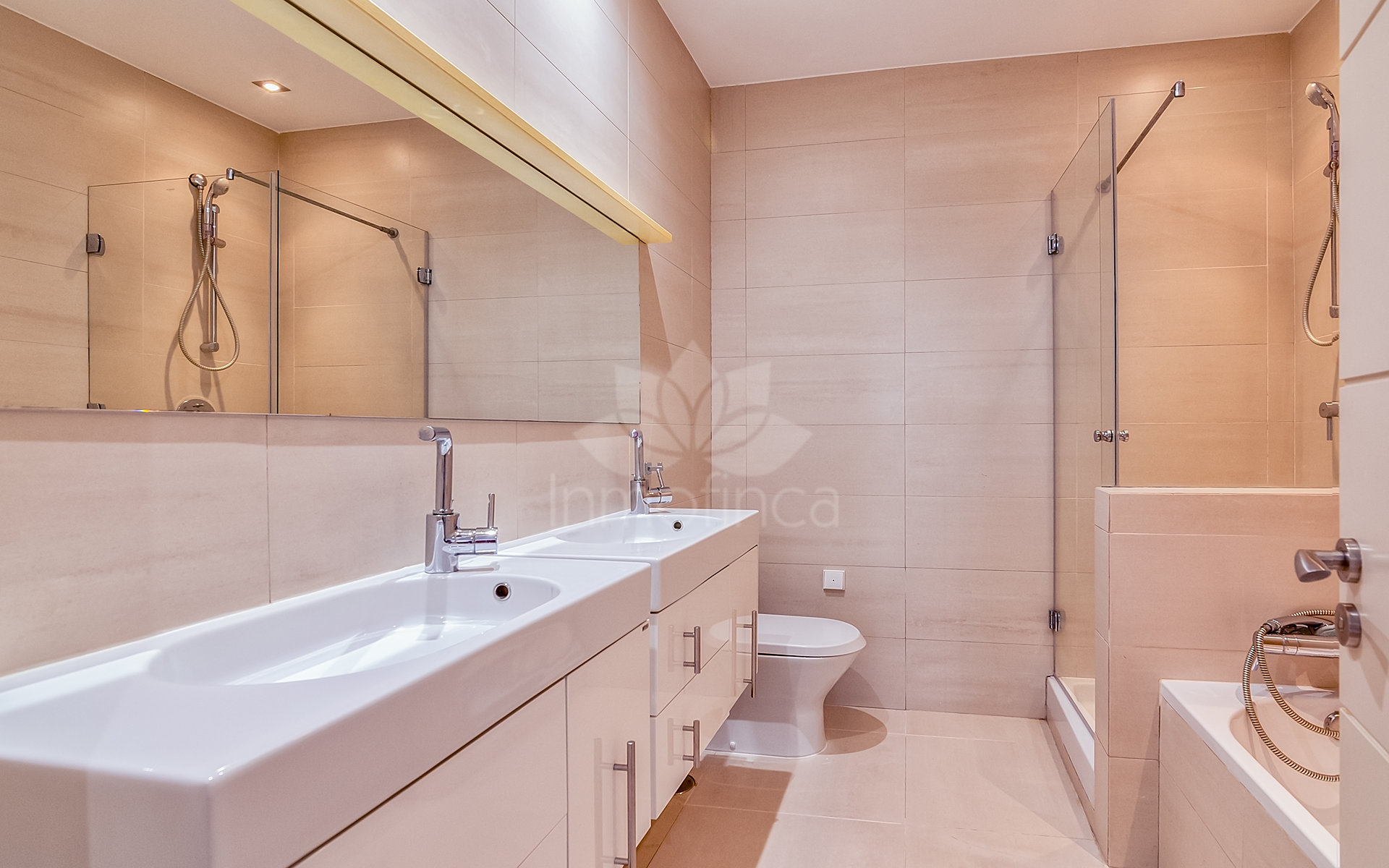 Villa in Kings & Queens, Sotogrande