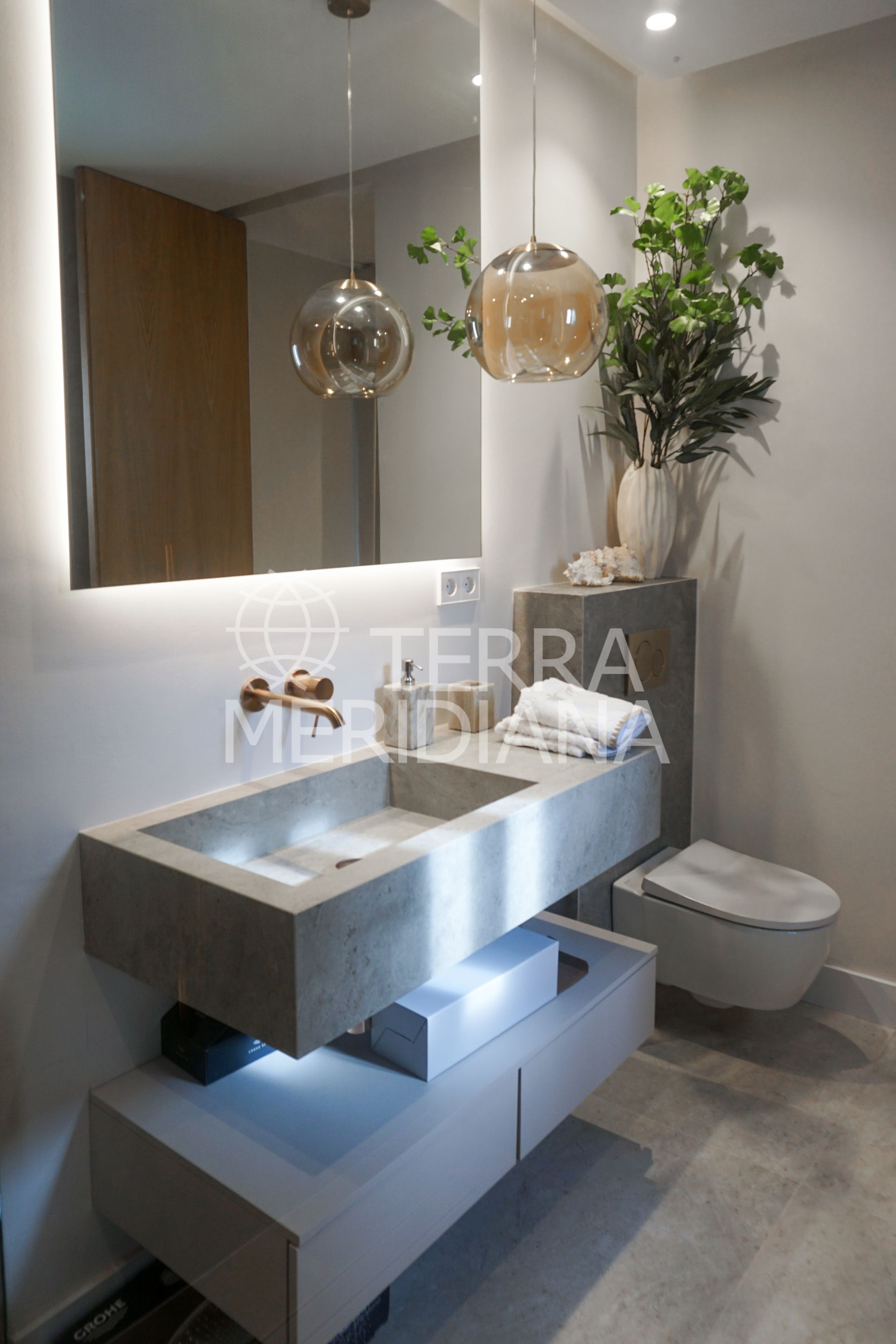Duplex Penthouse in Aloha Gardens, Marbella