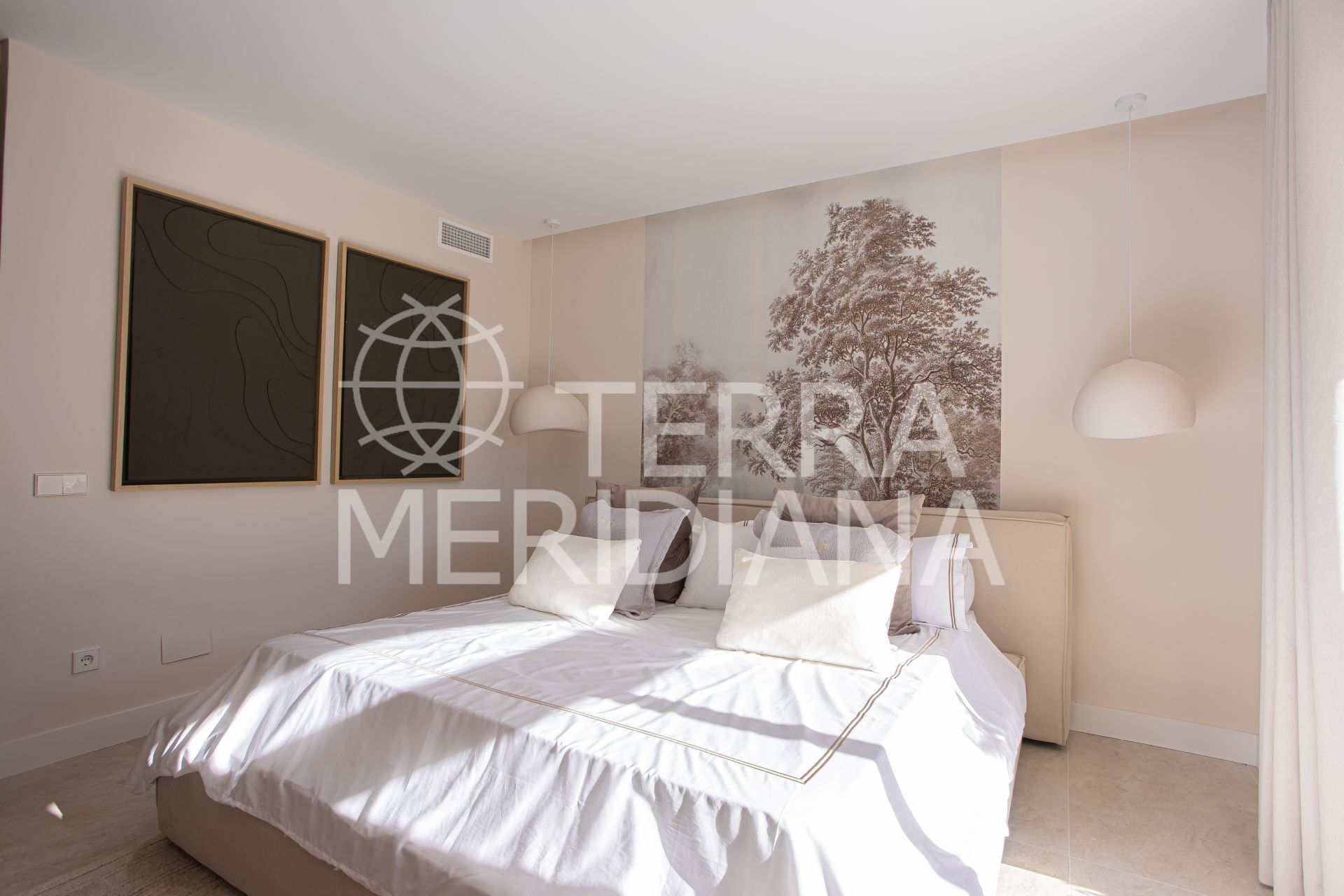 Duplex Penthouse in Aloha Gardens, Marbella