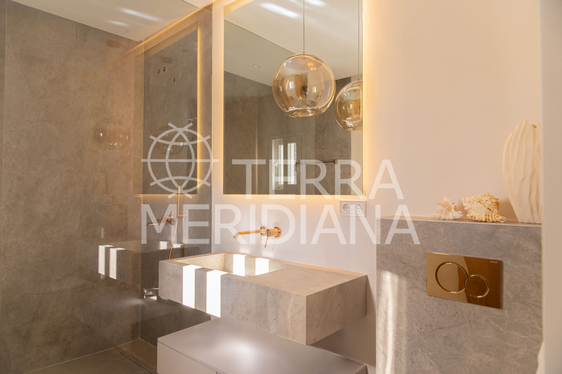 Duplex Penthouse in Aloha Gardens, Marbella