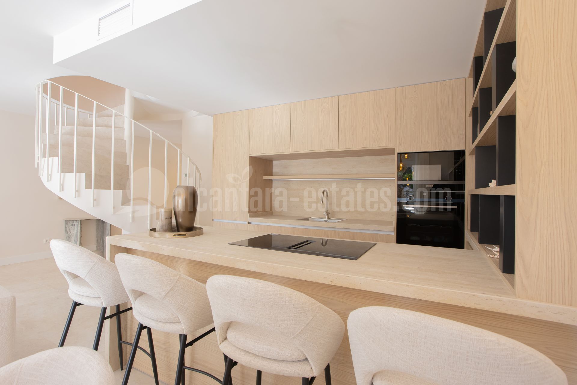 Duplex Penthouse in Aloha Gardens, Marbella