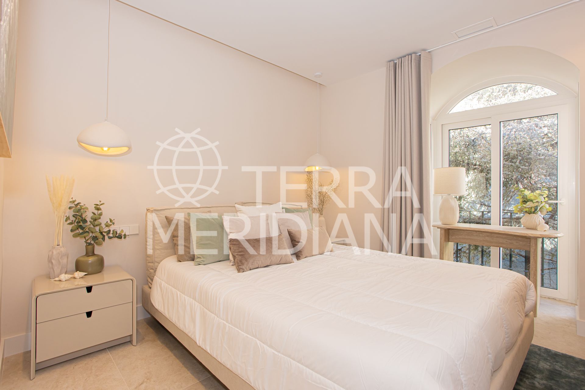 Duplex Penthouse in Aloha Gardens, Marbella