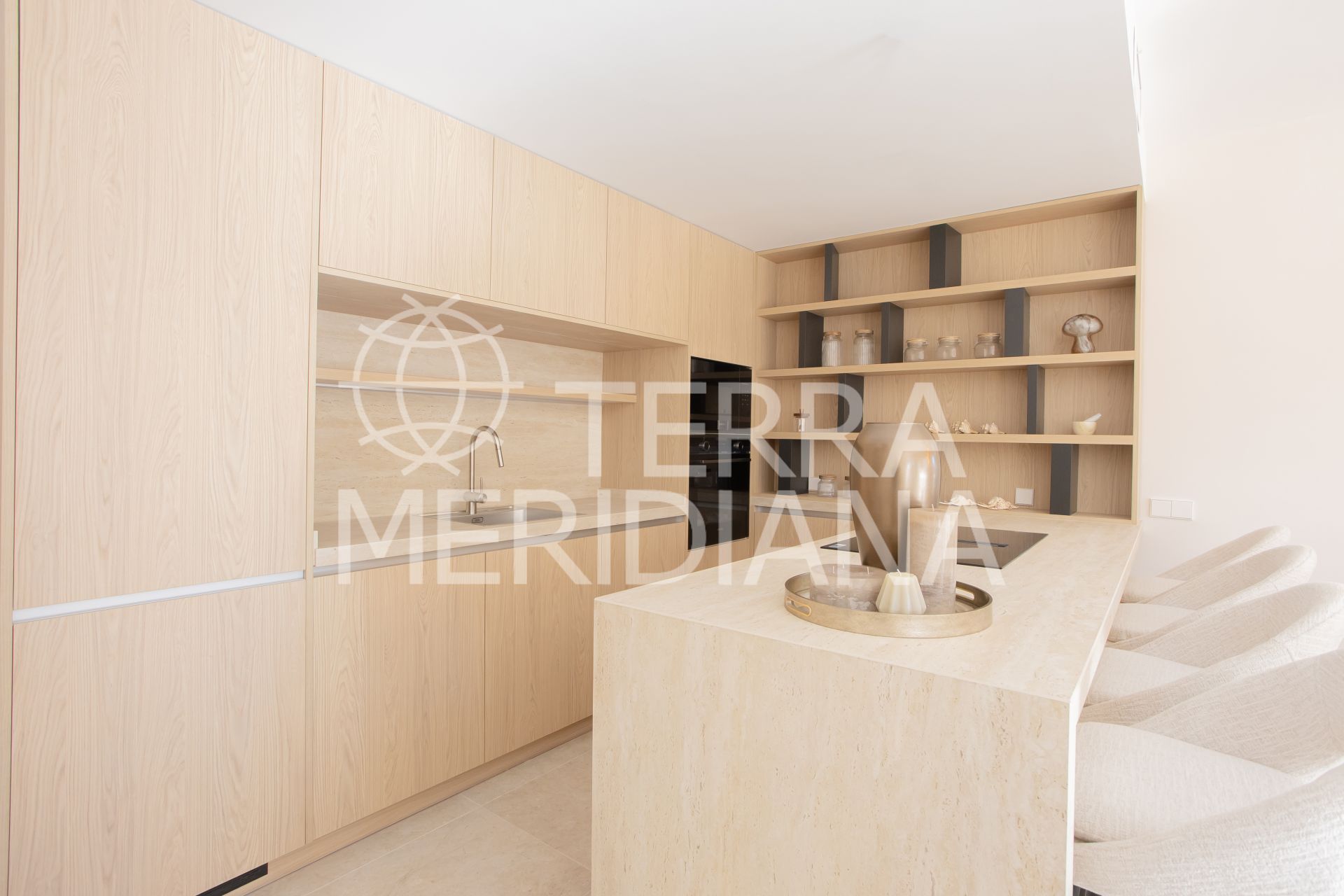 Duplex Penthouse in Aloha Gardens, Marbella