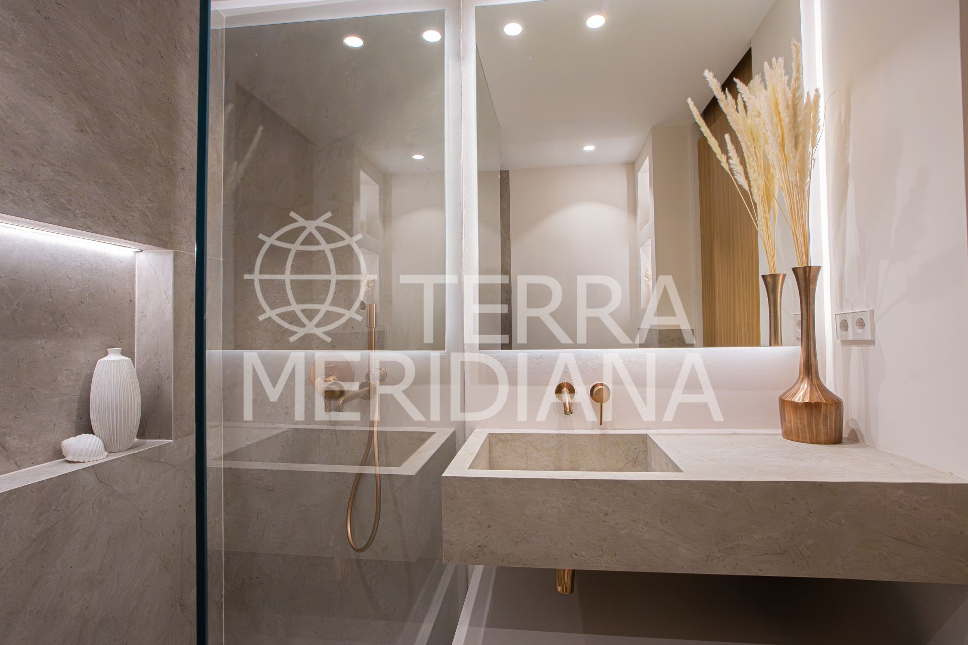 Duplex Penthouse in Aloha Gardens, Marbella