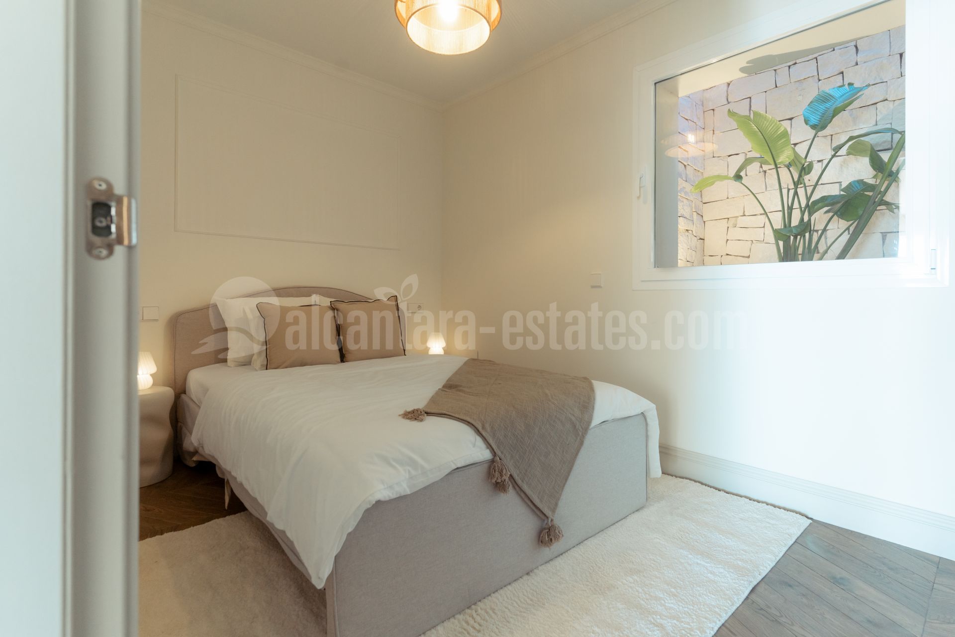 Duplex in Monte Halcones, Benahavis