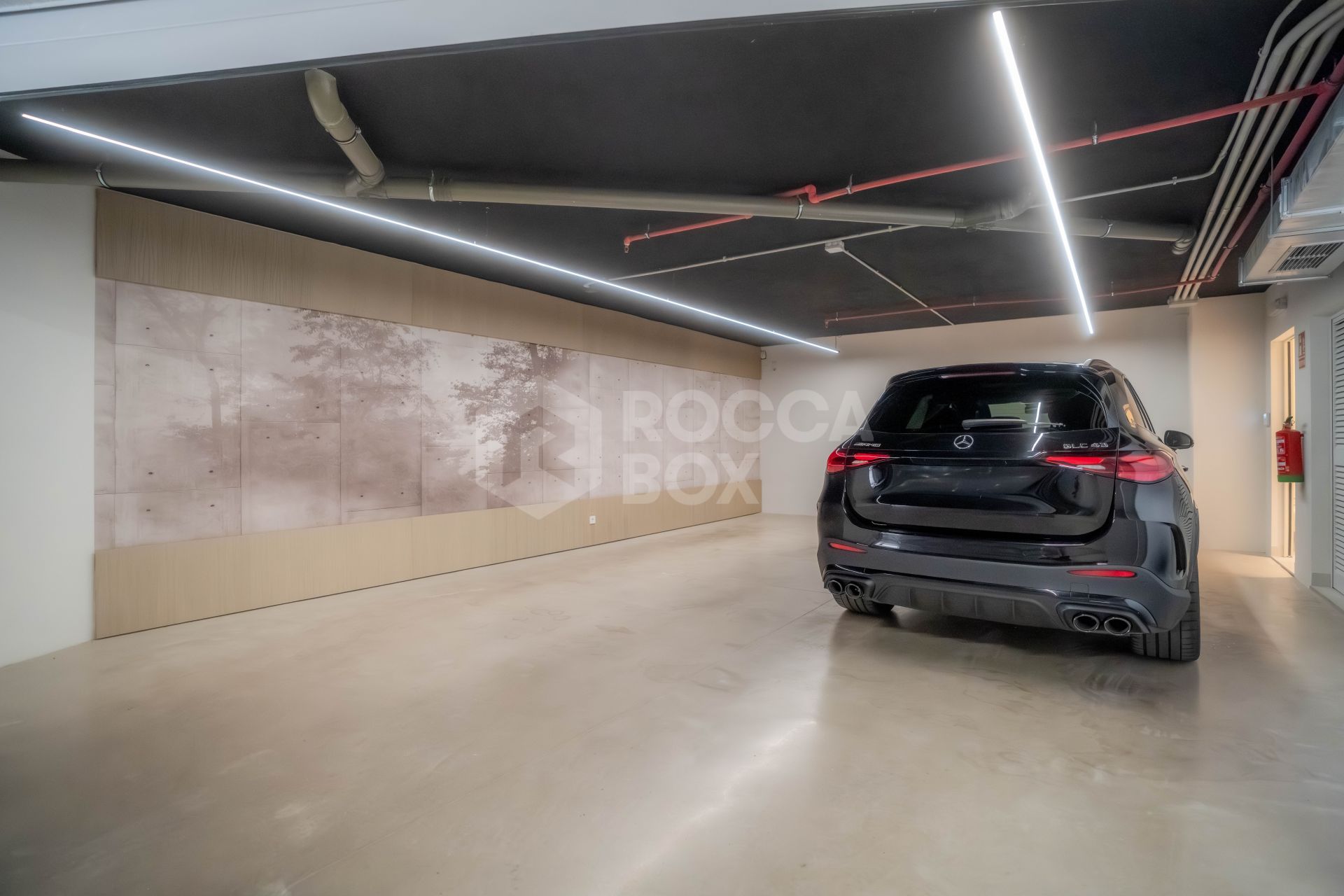 Contemporary villa in Nueva Andalucia