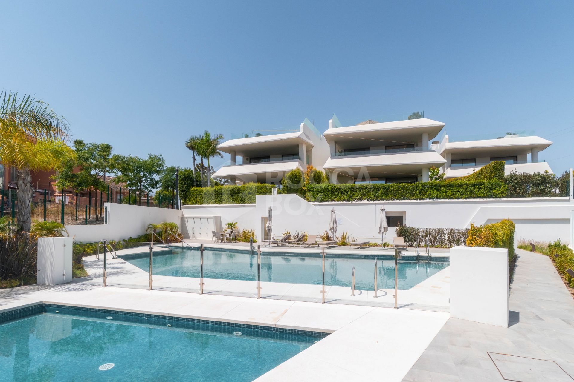 Contemporary villa in Nueva Andalucia