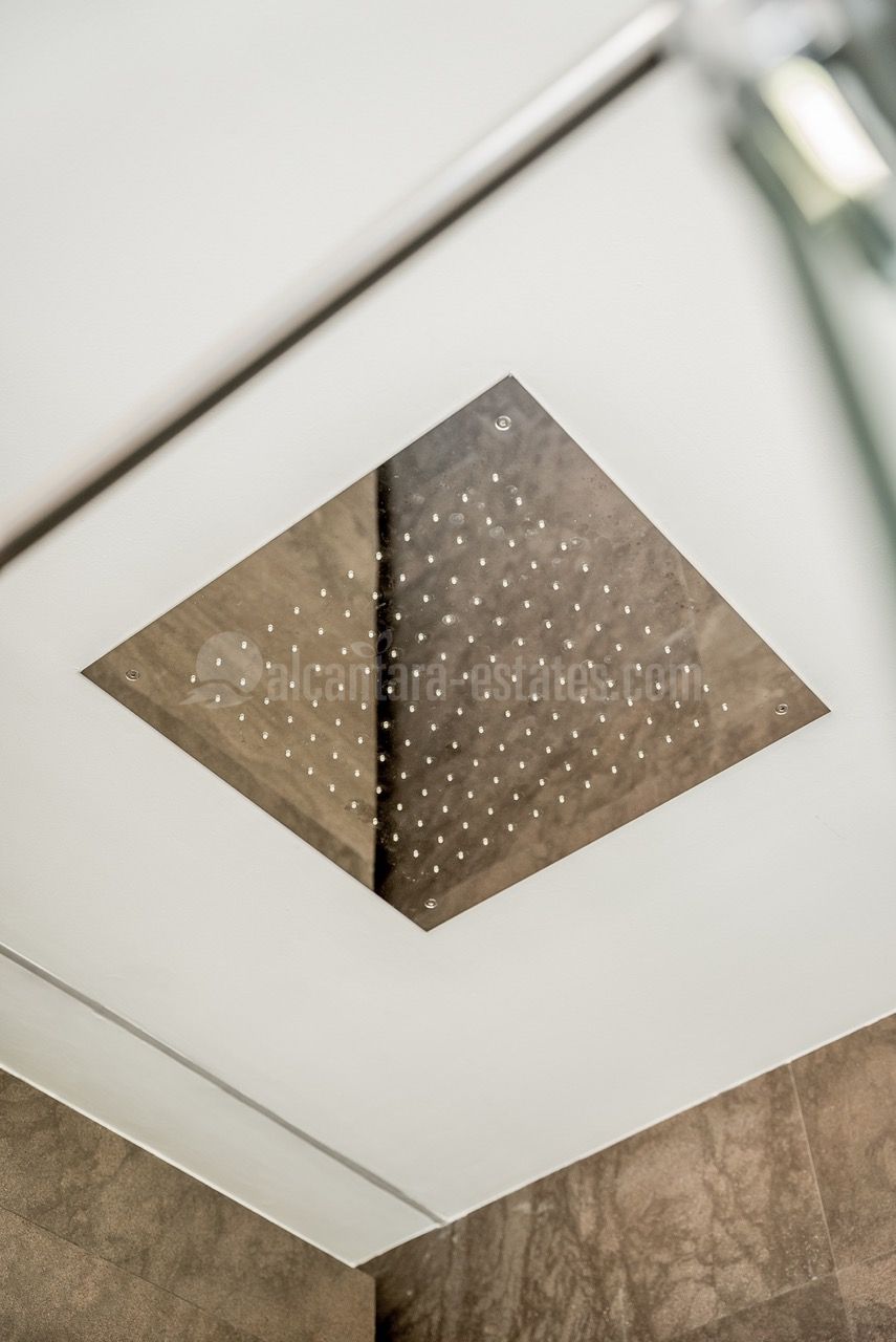 Villa in Las Lomas del Marbella Club, Marbella