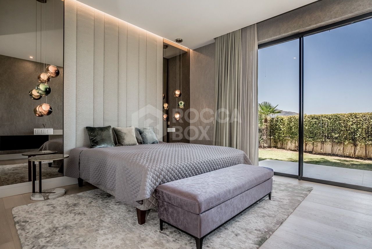 Masterpiece with Magical Sea Views in Marbella’s Prestigious Golden Mile