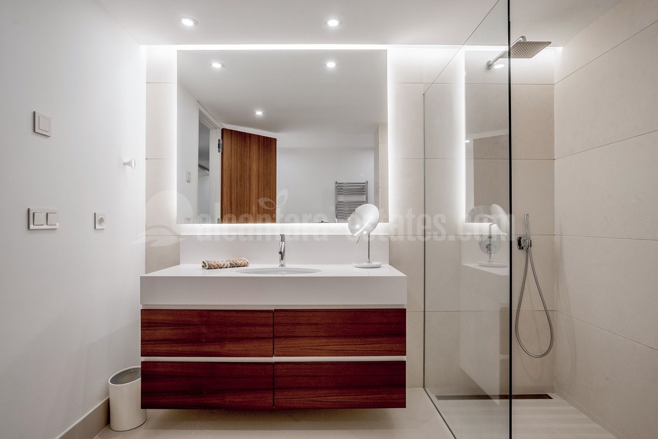 Villa in Las Lomas del Marbella Club, Marbella