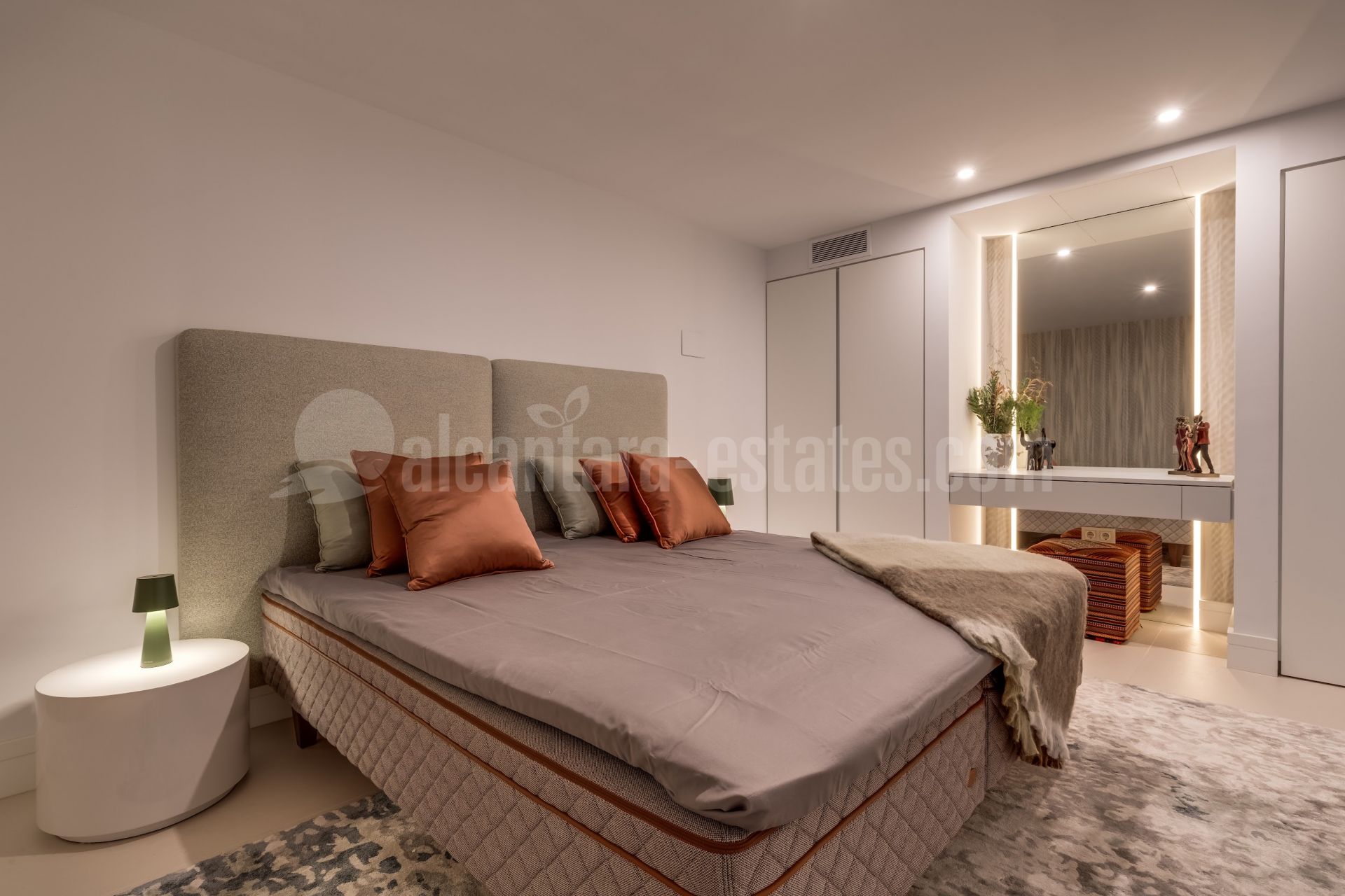 Villa in Las Lomas del Marbella Club, Marbella