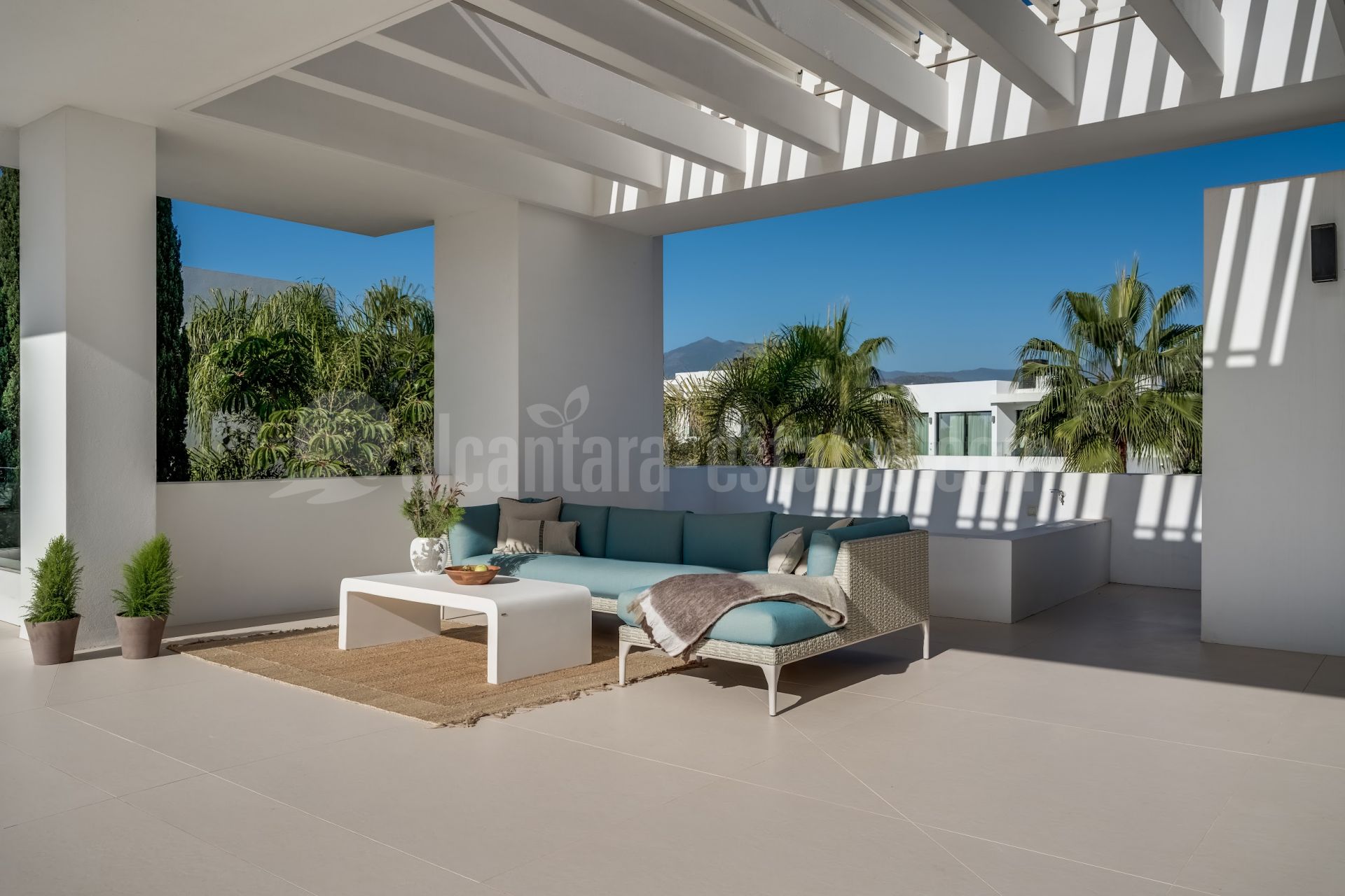 Villa in Las Lomas del Marbella Club, Marbella