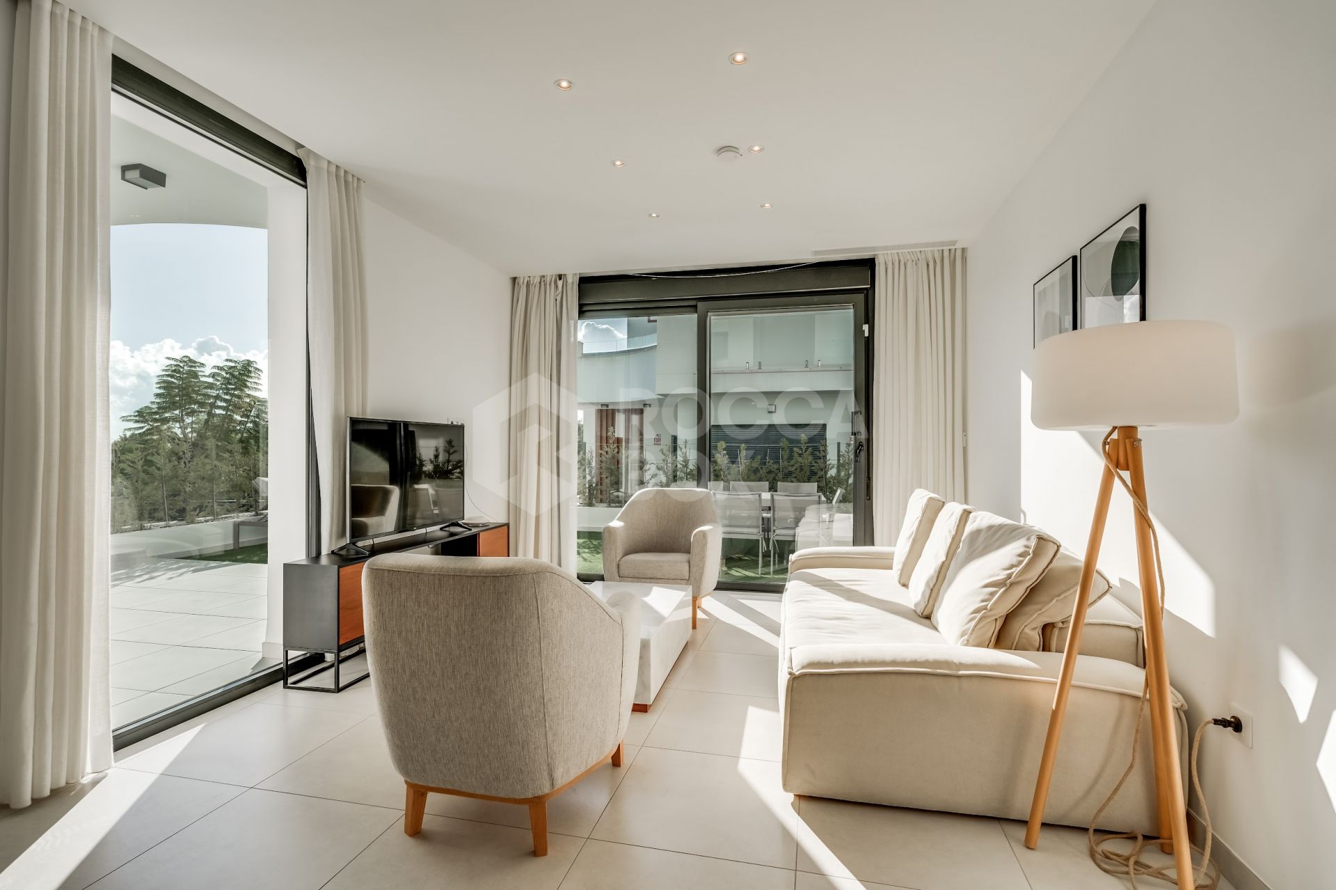 Modern and spacious Townhouse with amazing views located in New Golden Mile.