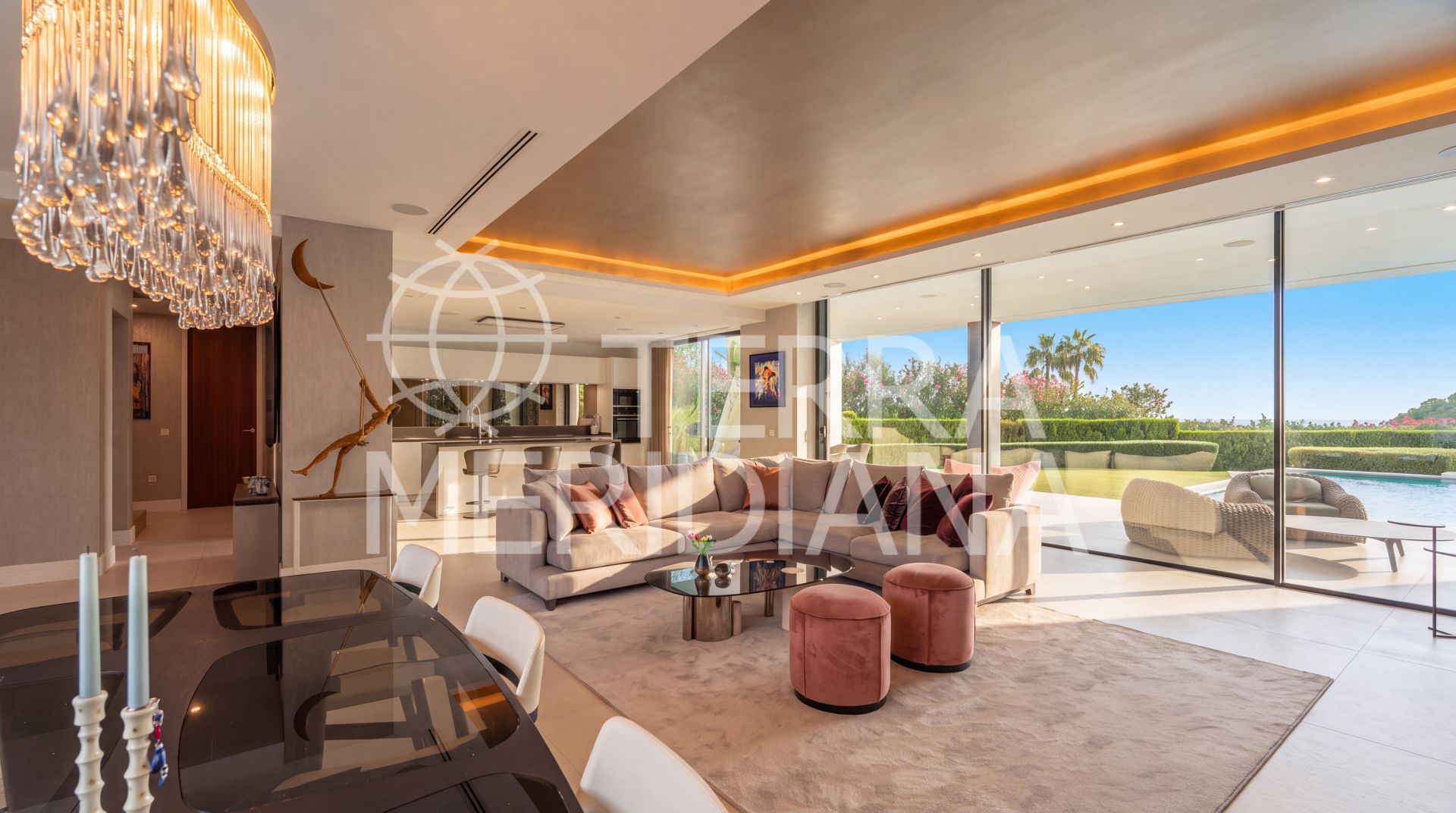 Villa in Las Lomas del Marbella Club, Marbella