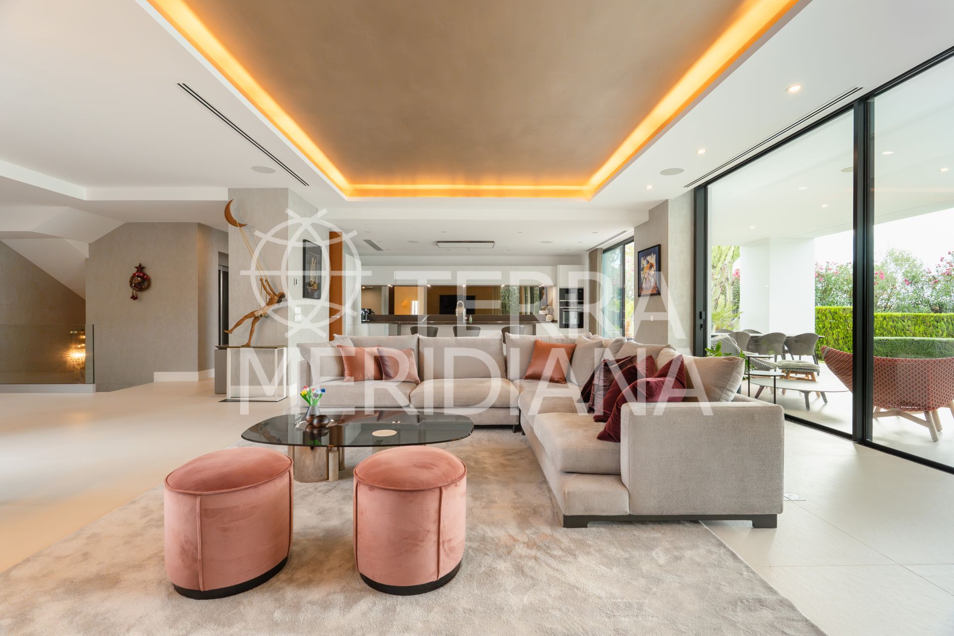 Villa in Las Lomas del Marbella Club, Marbella