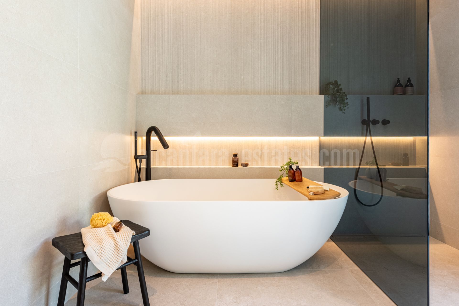 Villa in Nueva Andalucia, Marbella