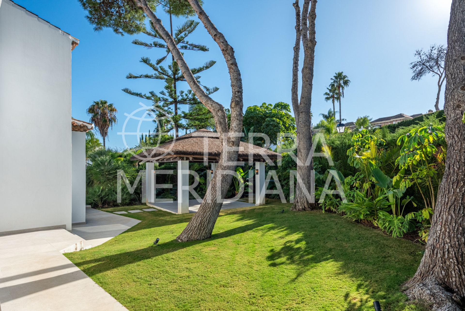 Villa in Nueva Andalucia, Marbella