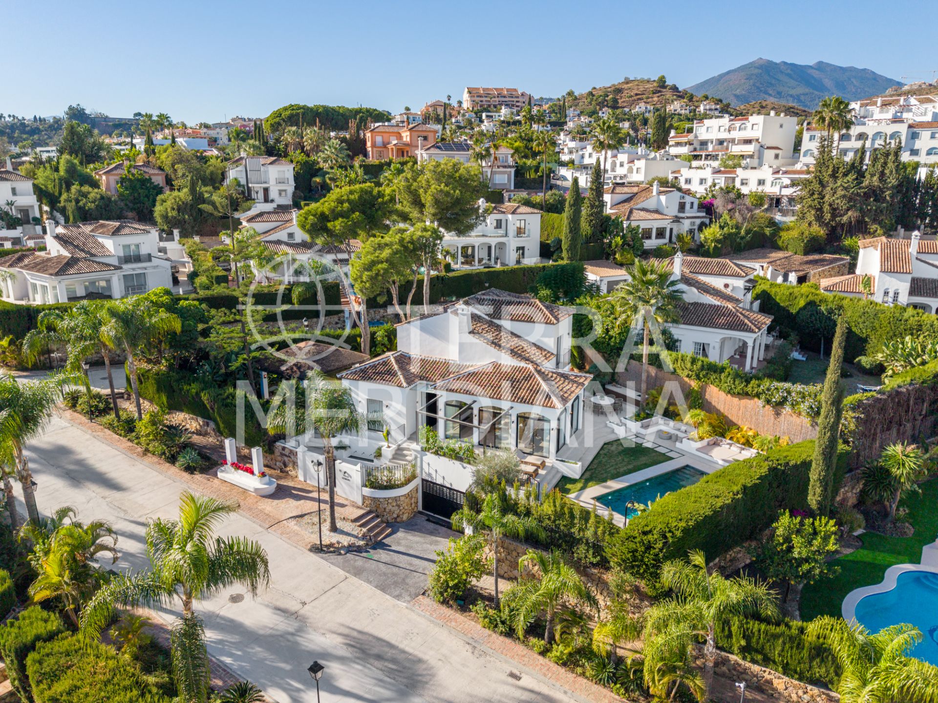 Villa in Nueva Andalucia, Marbella