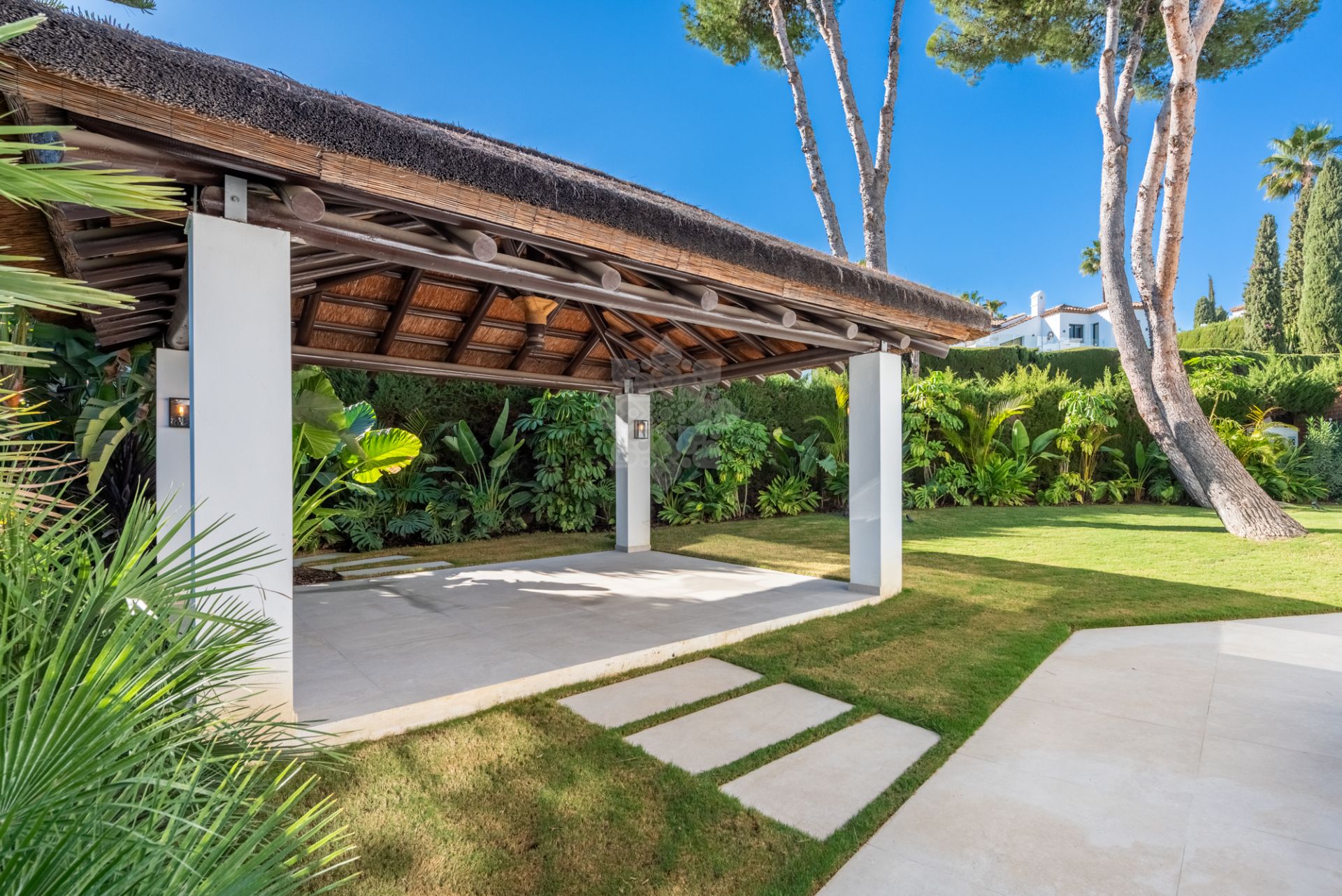 Villa in Nueva Andalucia, Marbella