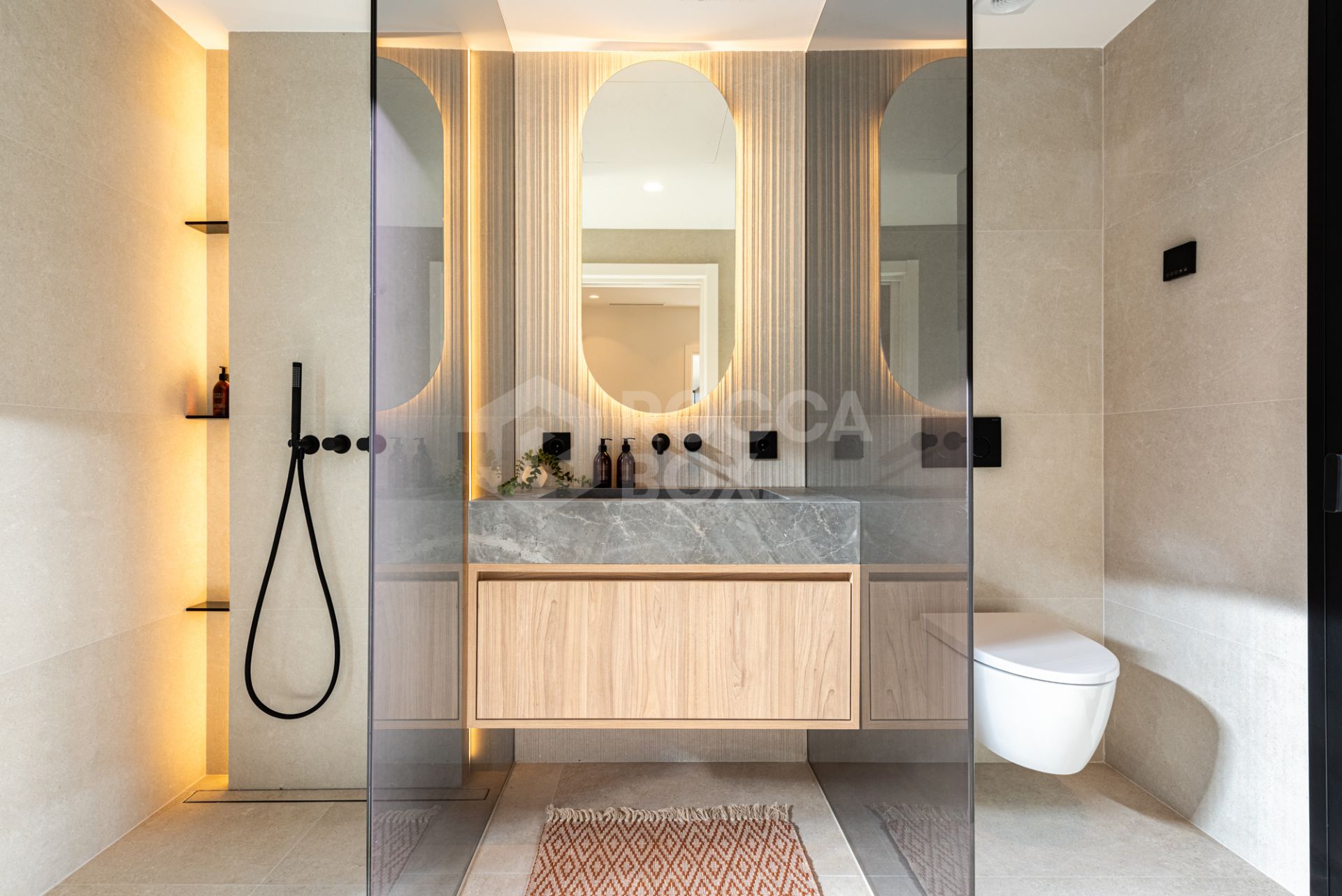 Top-renovated villa hidden inside a gated community in Nueva Andalucía.