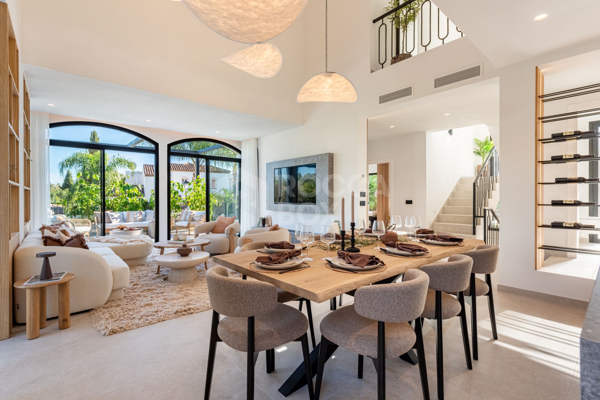 Top-renovated villa hidden inside a gated community in Nueva Andalucía.