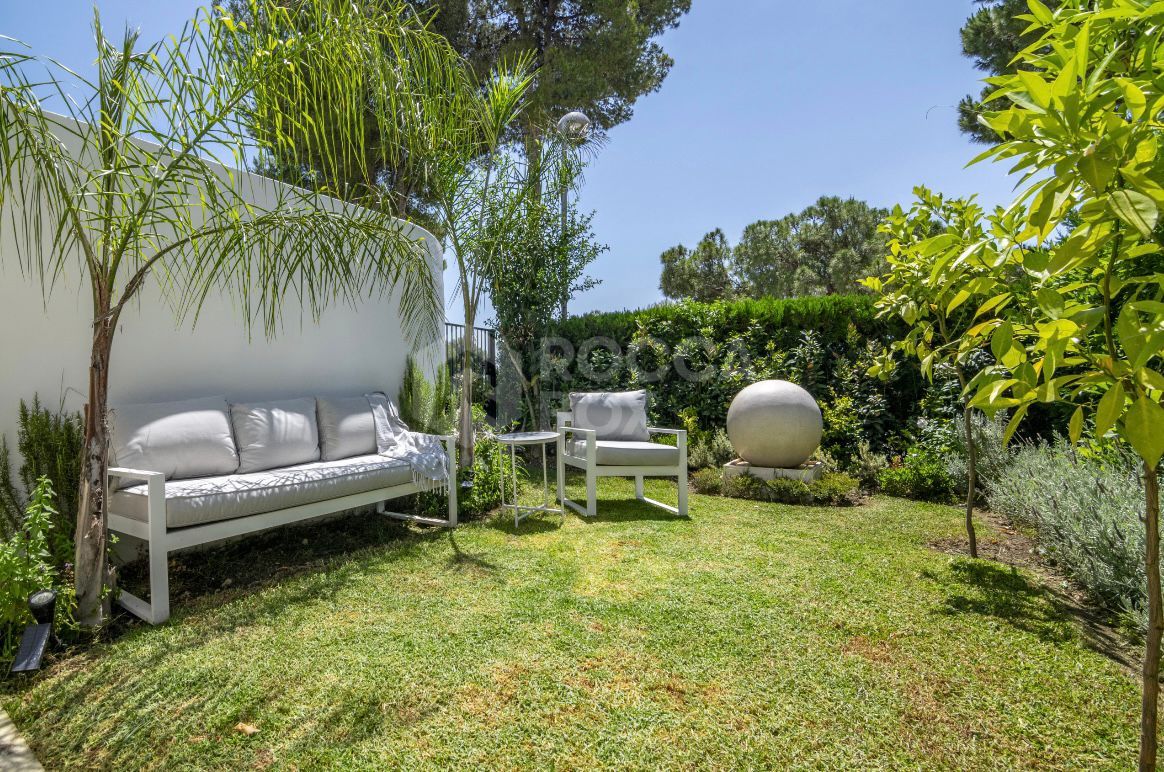 Duplex Townhouse, Peña Blanca, Nueva Andalucía