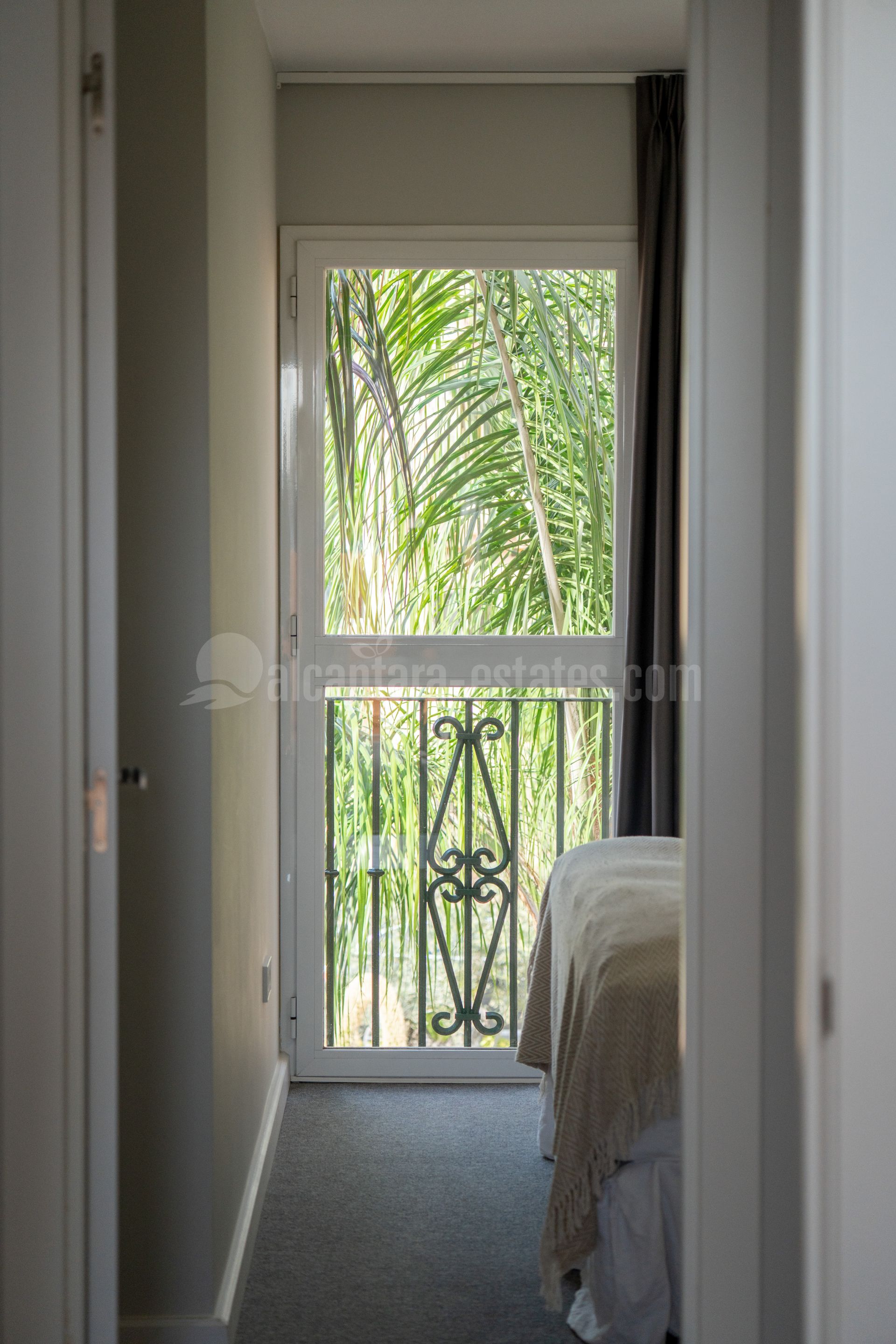 Town House in Condes de Iza, Marbella