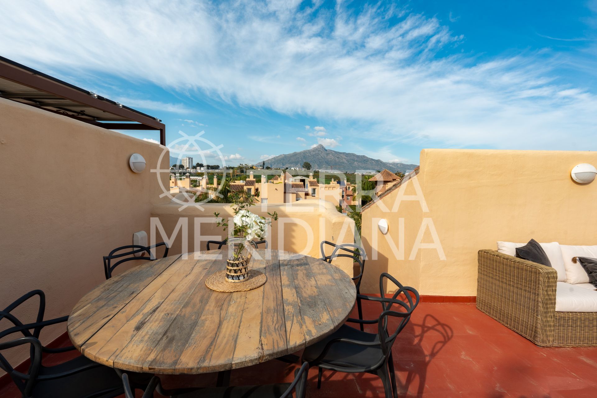 Town House in Condes de Iza, Marbella