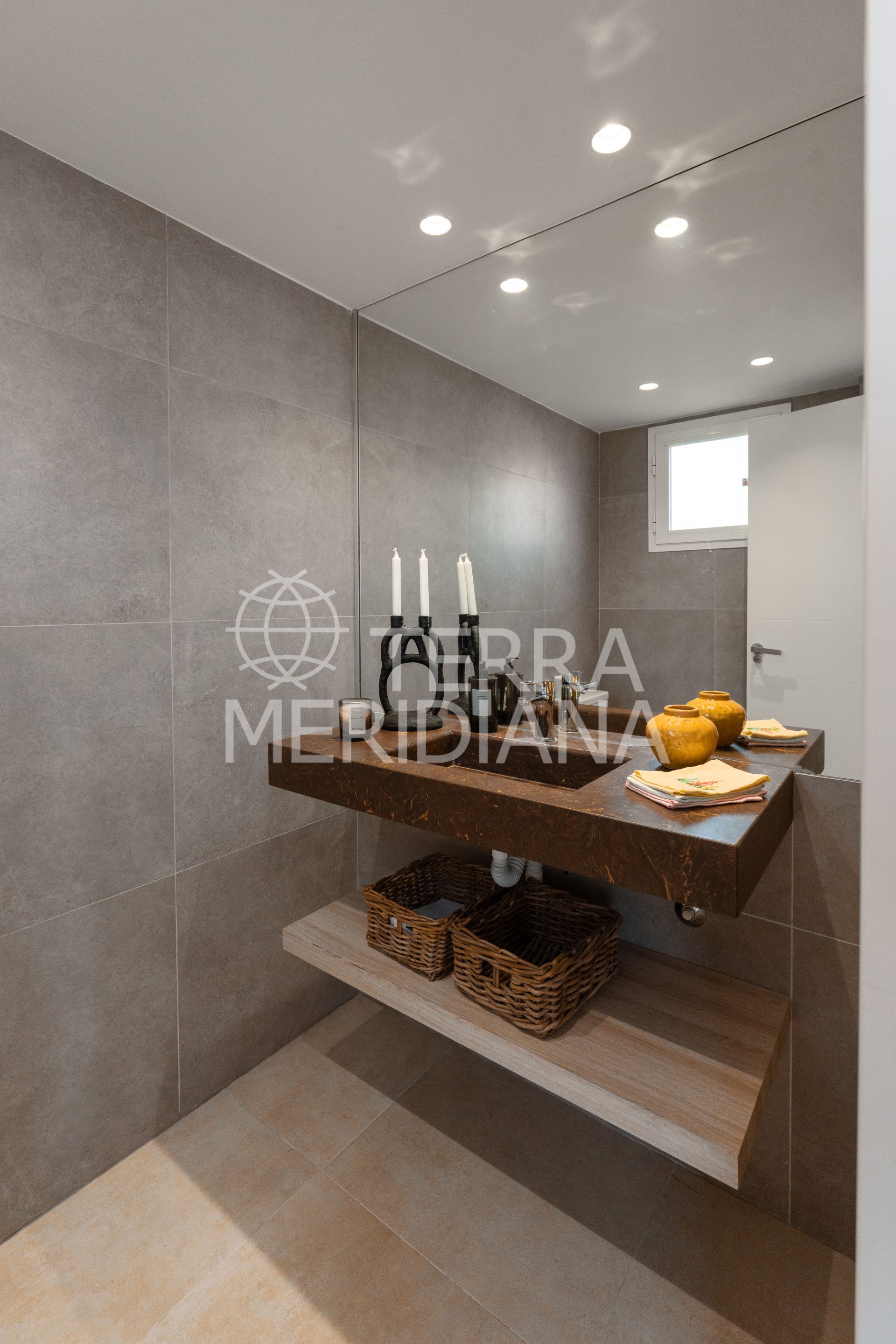 Town House in Condes de Iza, Marbella