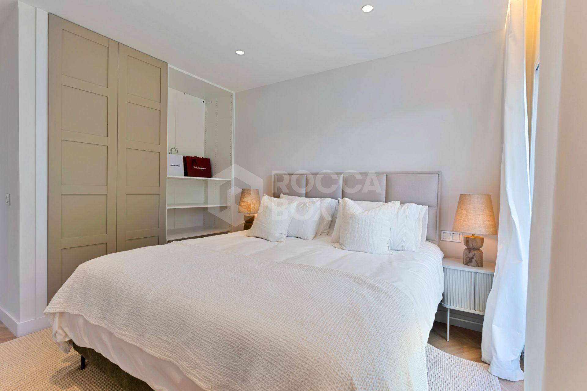 Modern Elegance in the Heart of Nagüeles