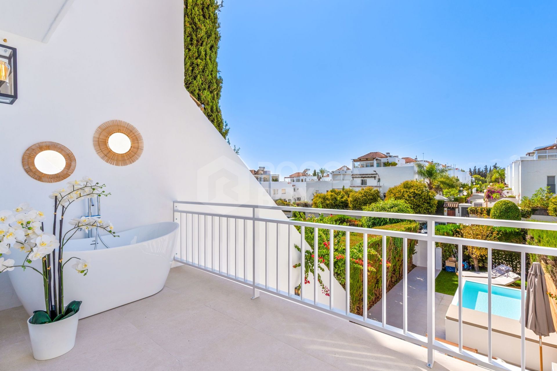 Modern Elegance in the Heart of Nagüeles